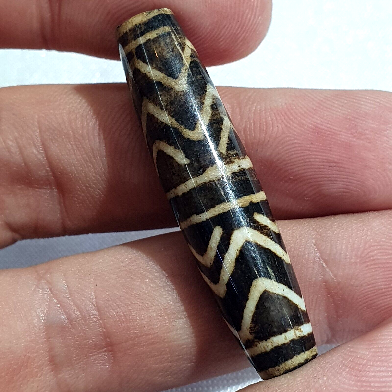 Vintage South Asian Burma Old Pumtek pyu beads petrified Wood Stone bead -L1