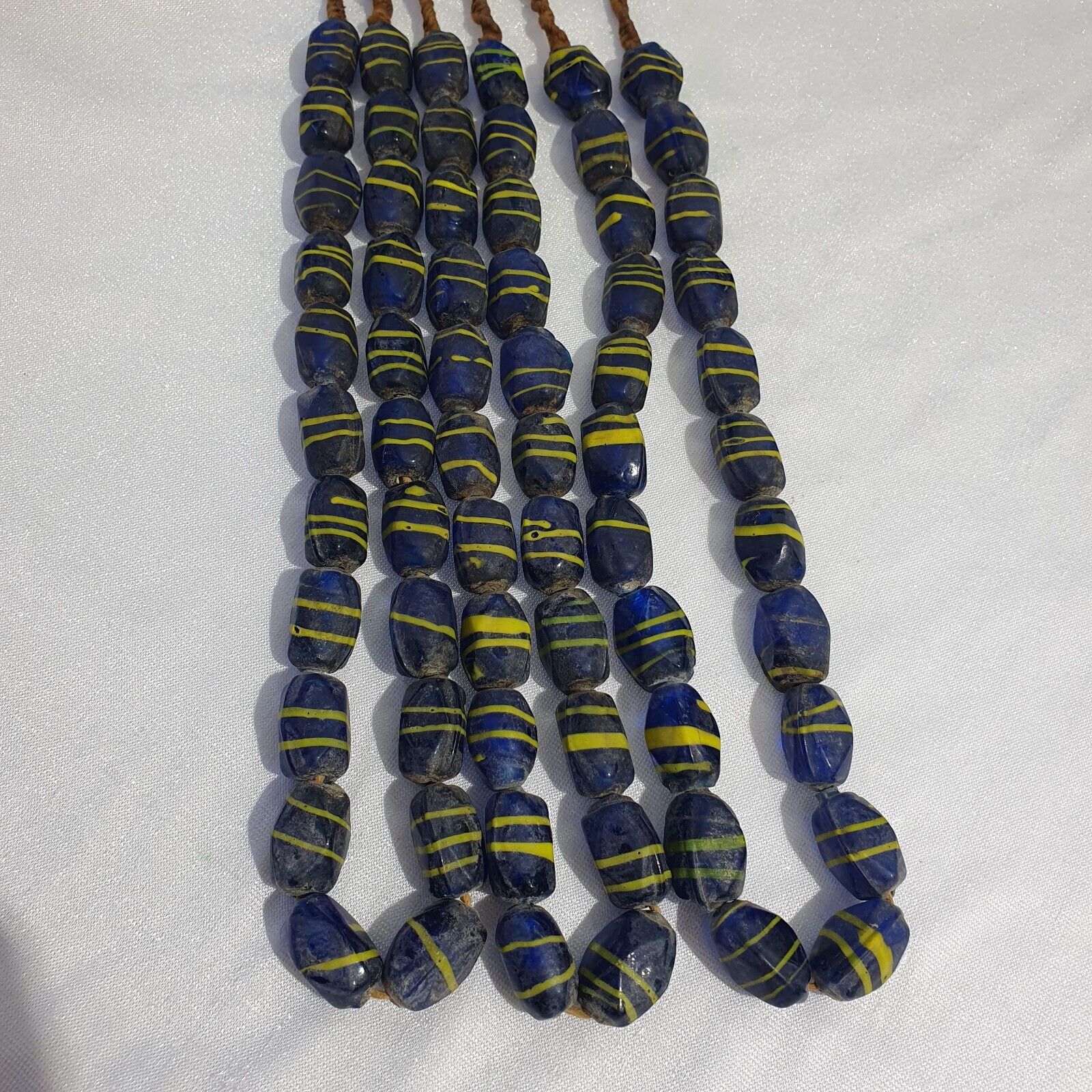 Vintage BEAUTIFUL OLD AFRICAN yellow Stripes Blue GLASS ANTIQUE BEADS 20x12MM