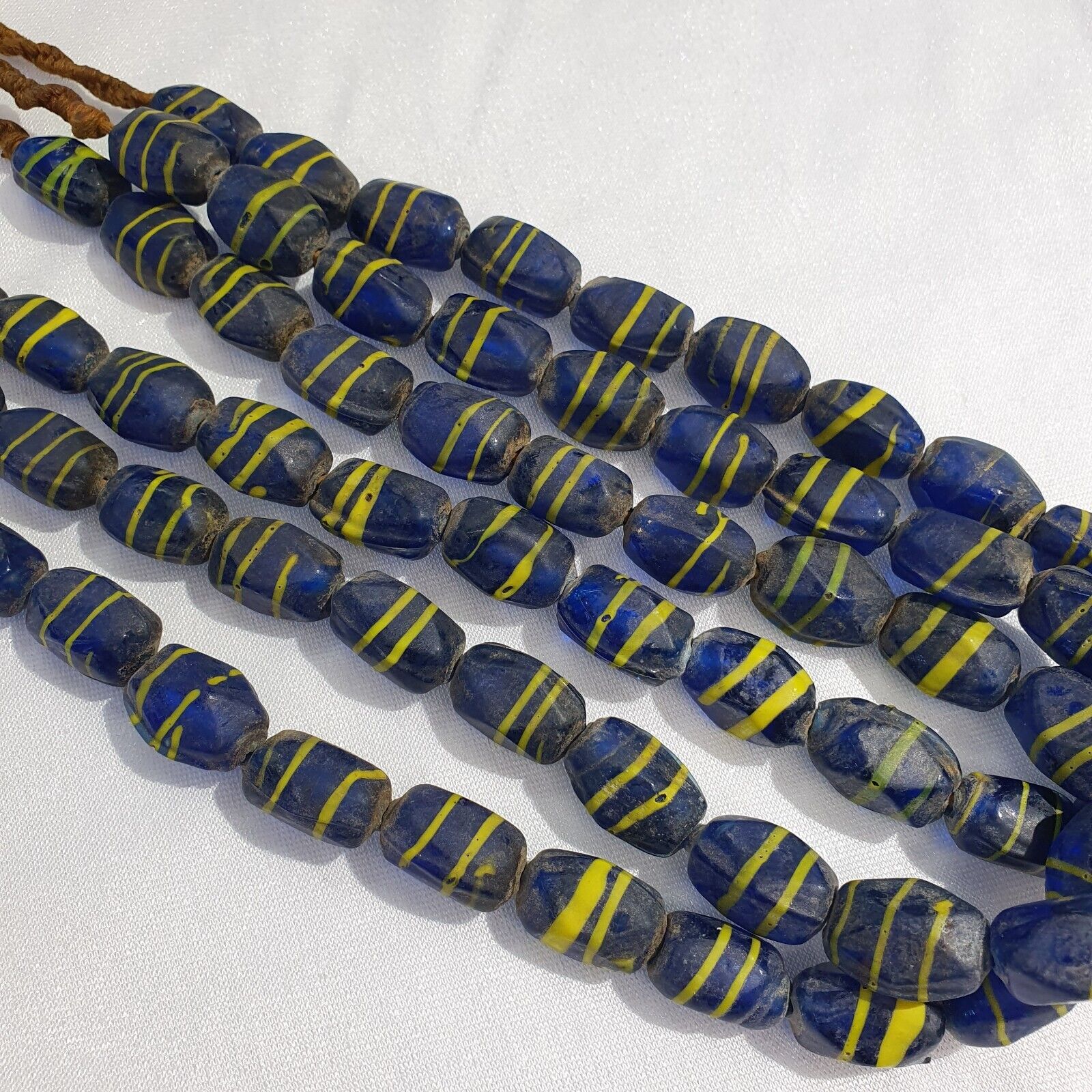 Vintage BEAUTIFUL OLD AFRICAN yellow Stripes Blue GLASS ANTIQUE BEADS 20x12MM