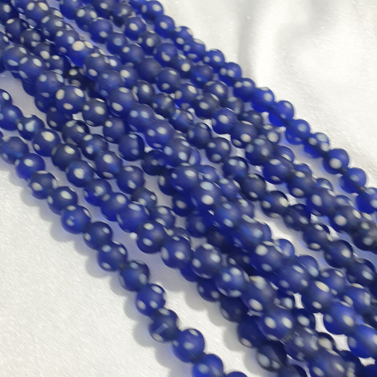 Vintage white Dots Blue GLASS ANTIQUE BEADS 9.5-10MM