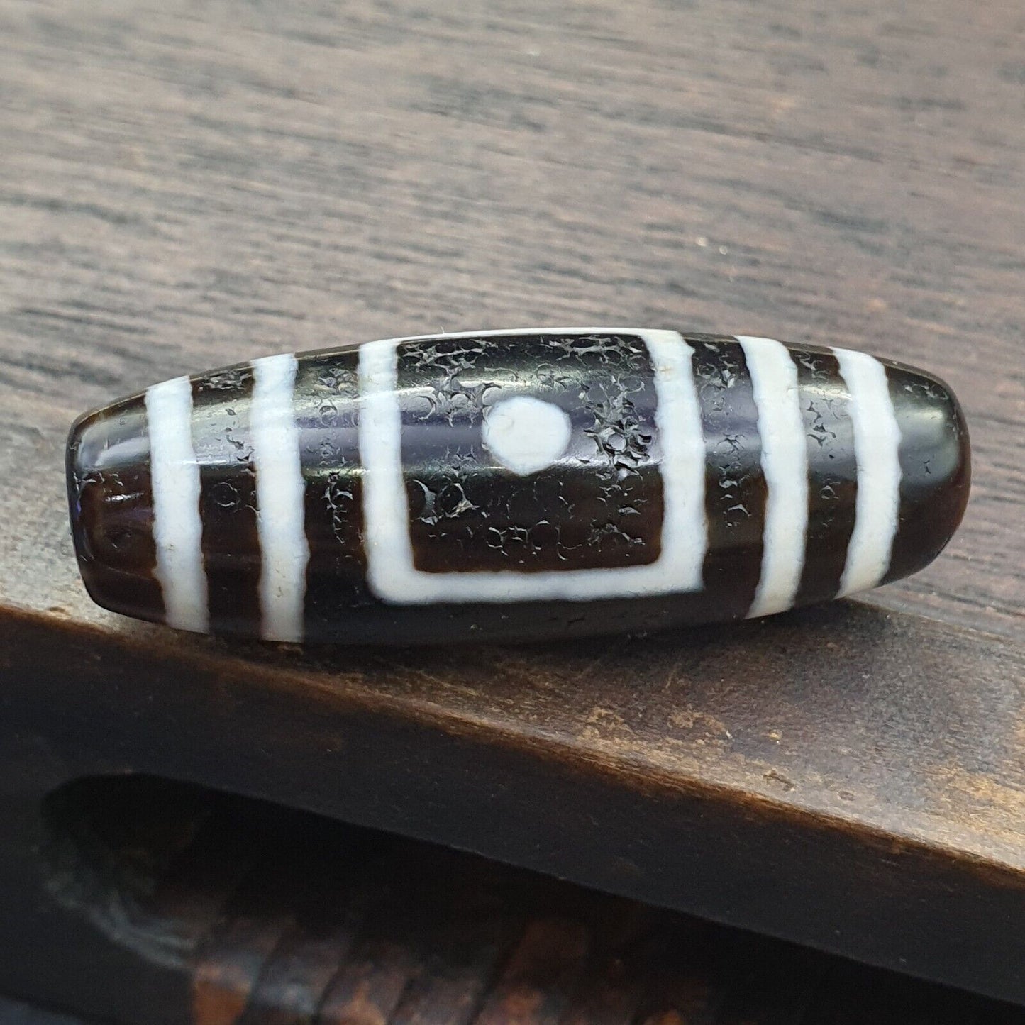 古董老西藏圓形方眼瑪瑙石天珠護身符