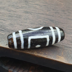 Antique Old Tibetan Circle Square Eyes Agate stone Dzi Bead Amulet