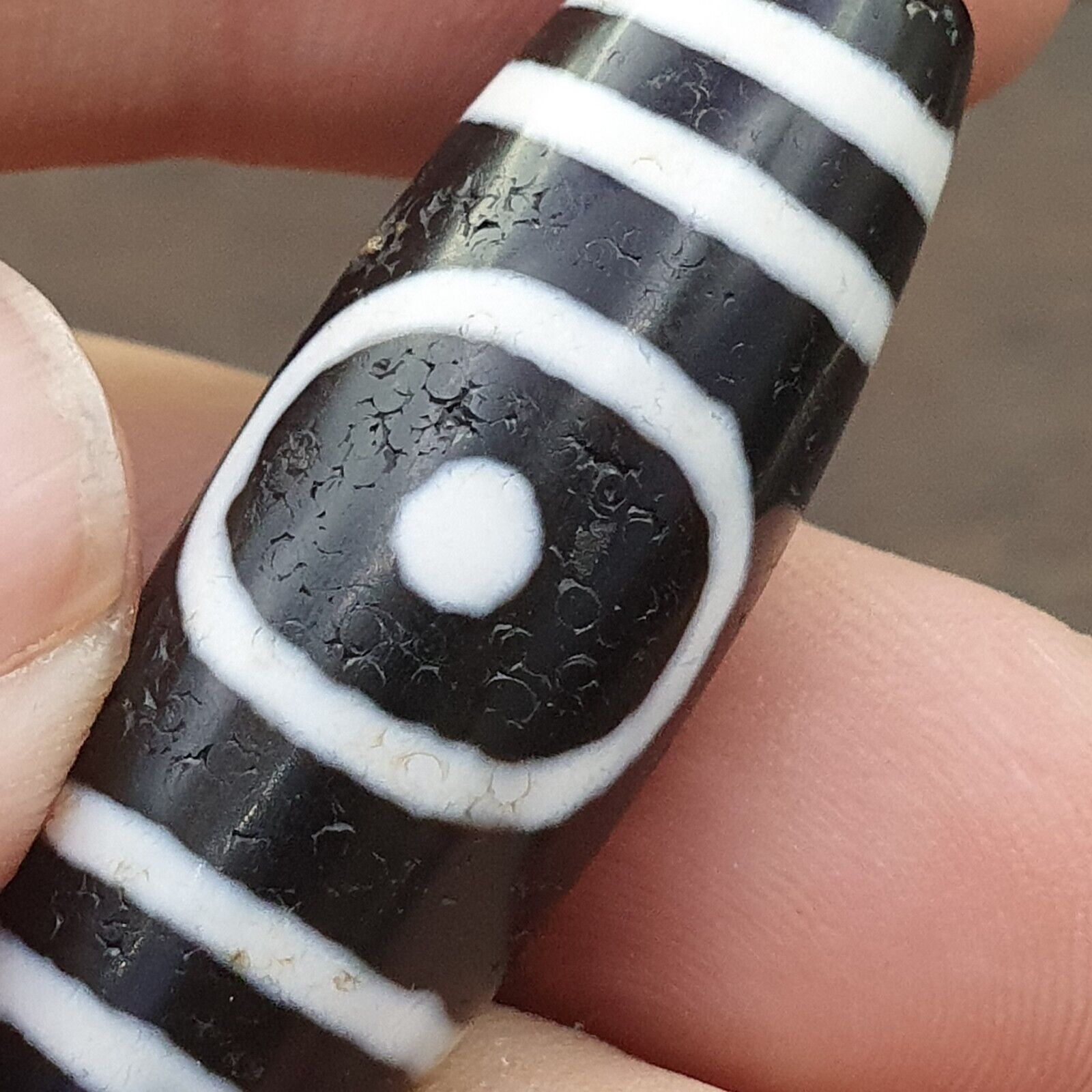 Antique Old Tibetan Circle Square Eyes Agate stone Dzi Bead Amulet