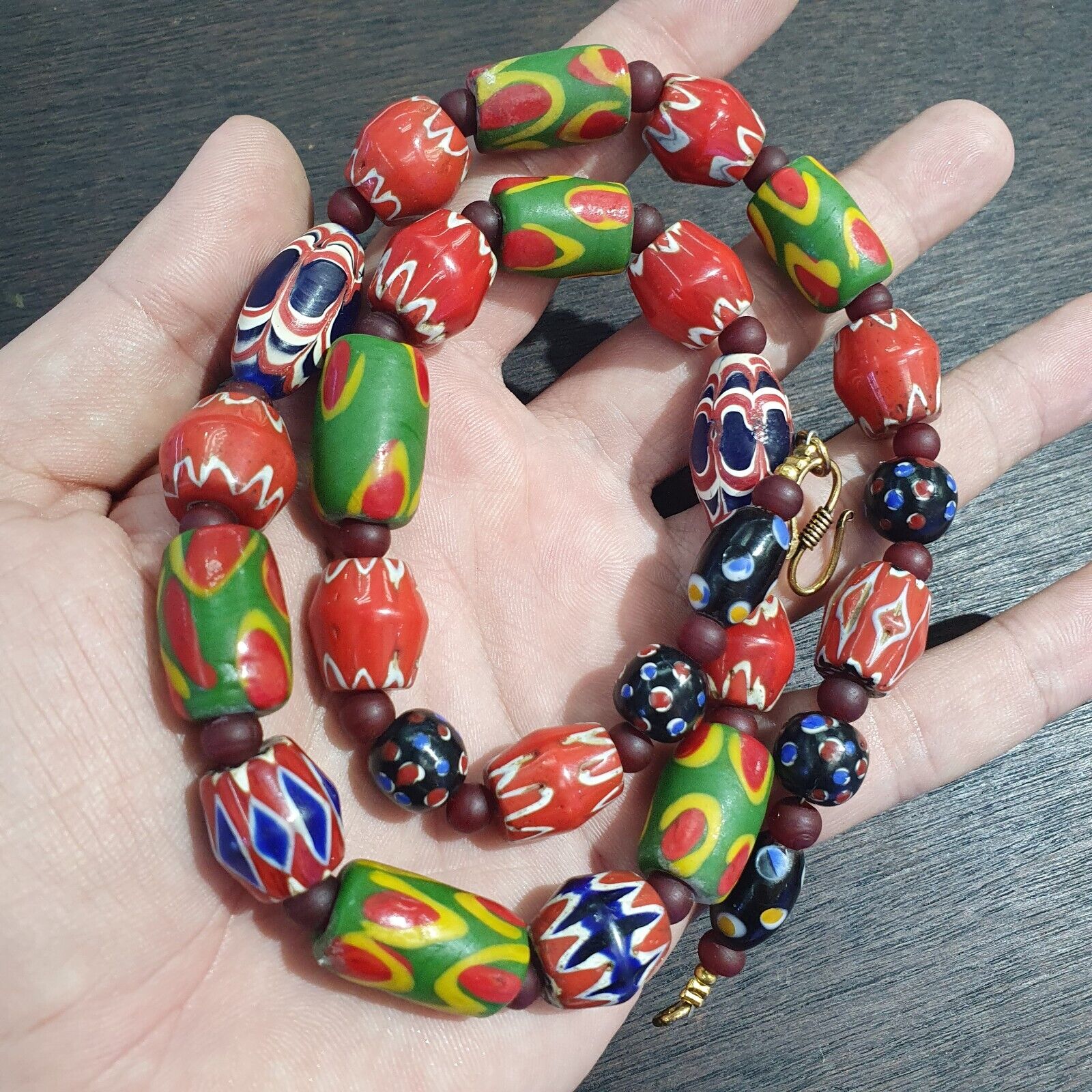 Stunning Vintage Venetian Style Old trade Glass Beads Necklace