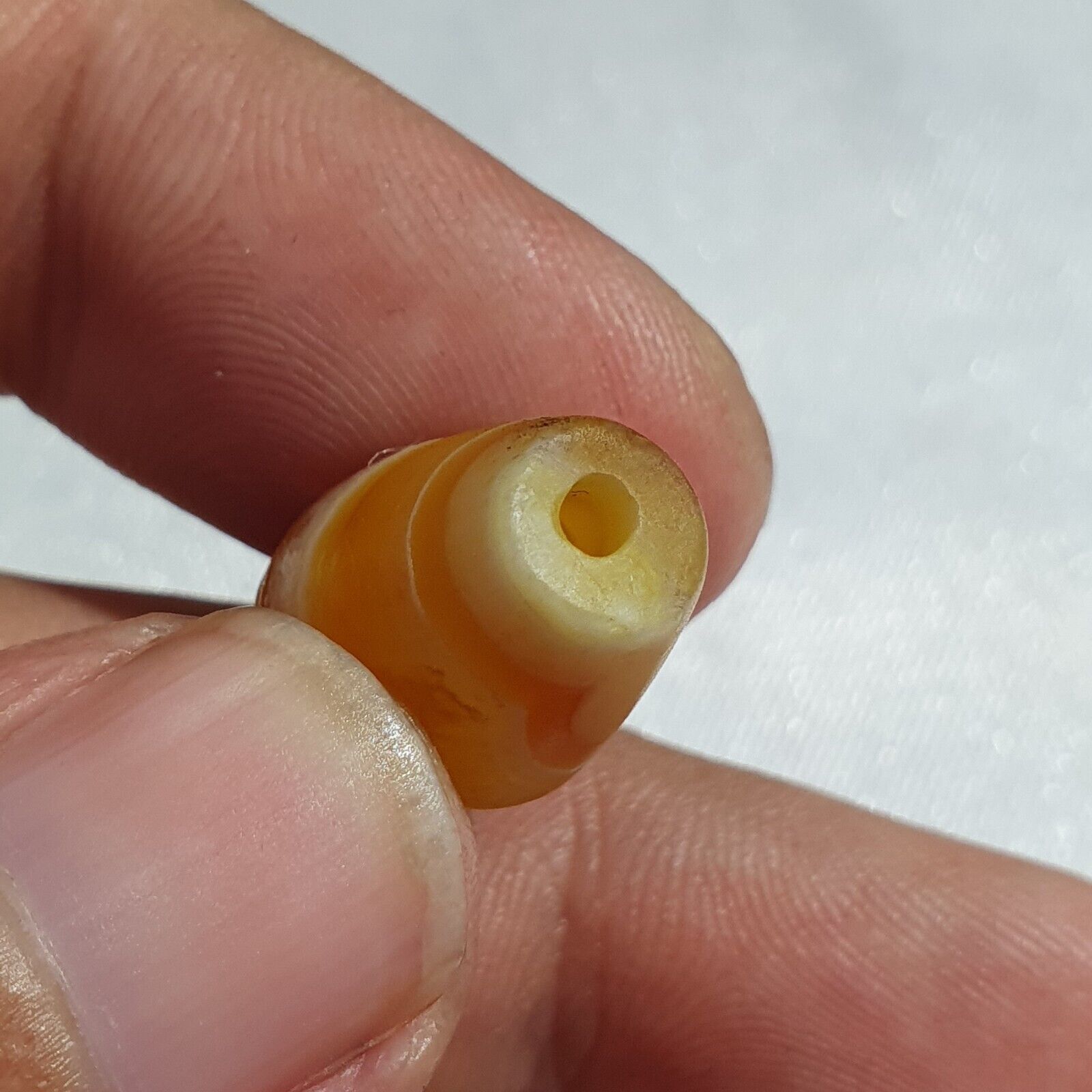 Antique Old Yemeni Eye Agate Middle Eastern Yellow Agate Bead AMD-32