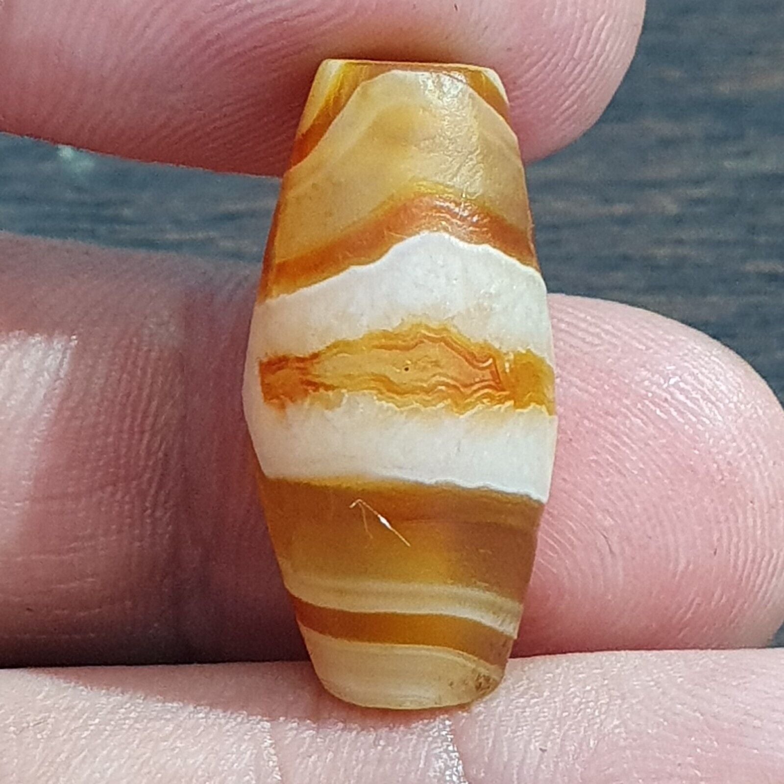 Antique Old Yemeni Eye Agate Middle Eastern Yellow Agate Bead AMD-32