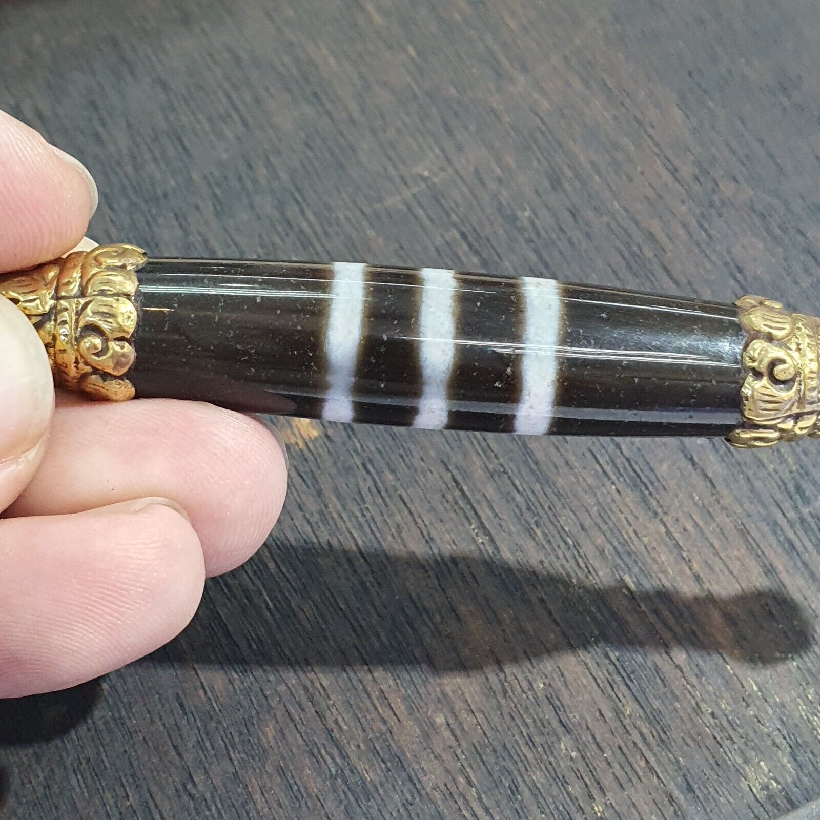 3 Stipes Lines Tibetan Silver Nepalese dzi Agate bead pendant Necklace