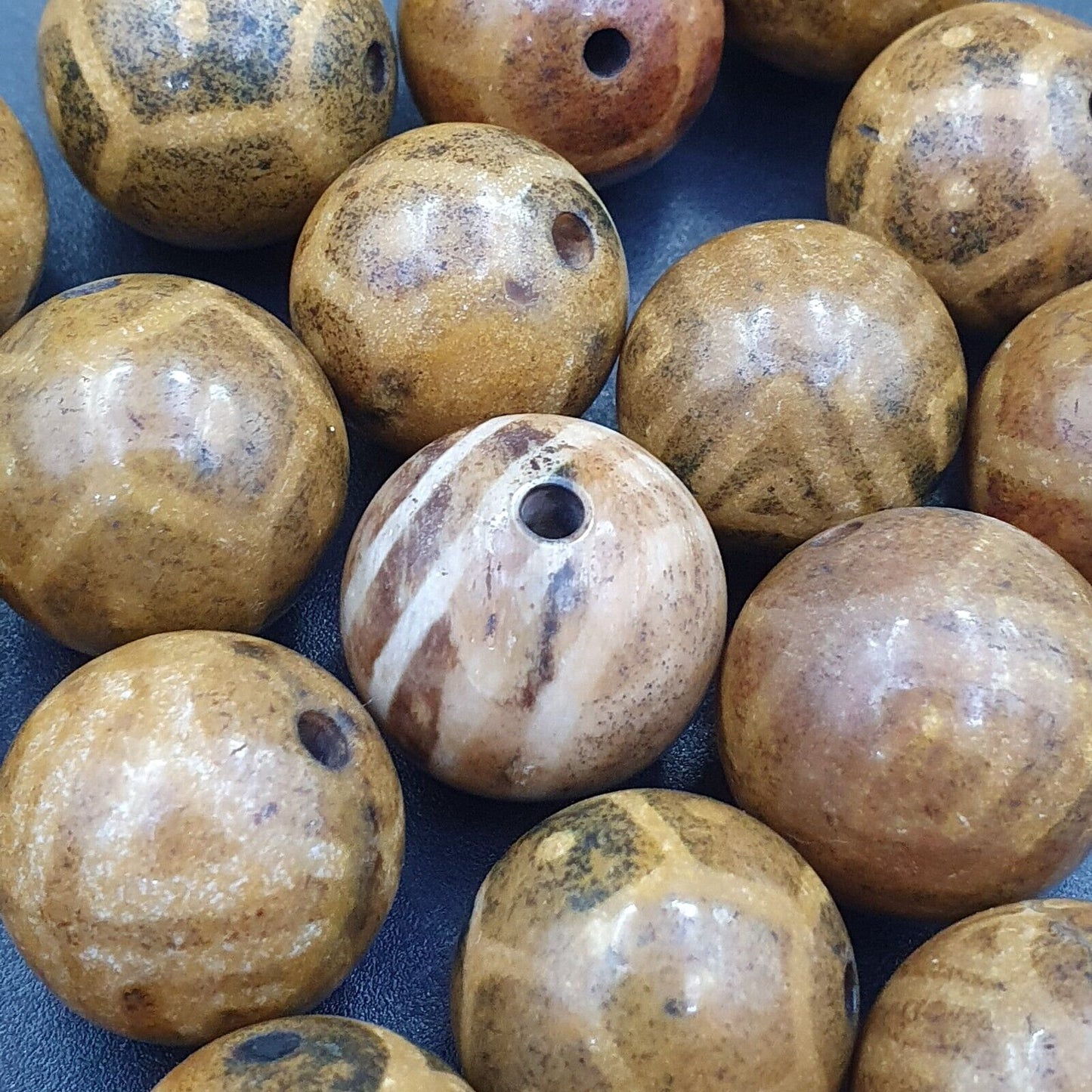 Südasiatische burmesische Antiquitäten Pumtek Pyu Perlen 20mm Lot 20 Perlen