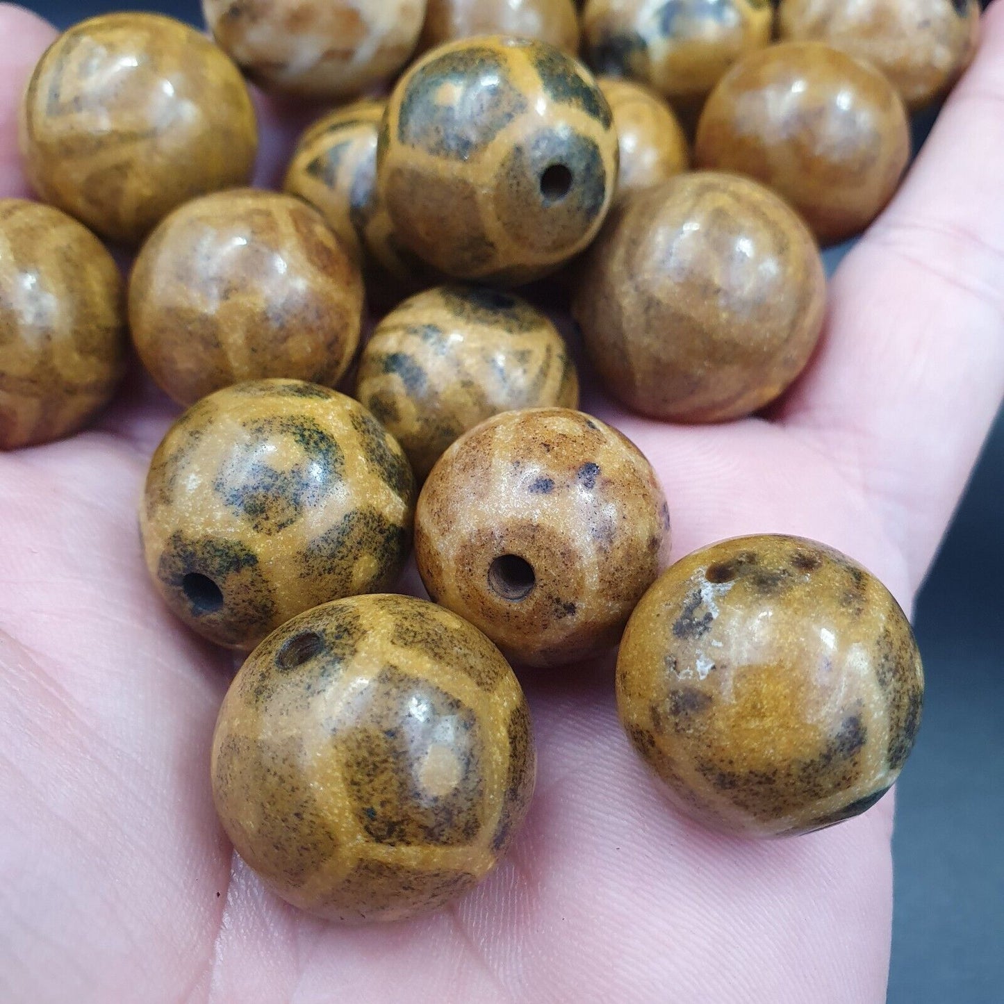 Südasiatische burmesische Antiquitäten Pumtek Pyu Perlen 20mm Lot 20 Perlen
