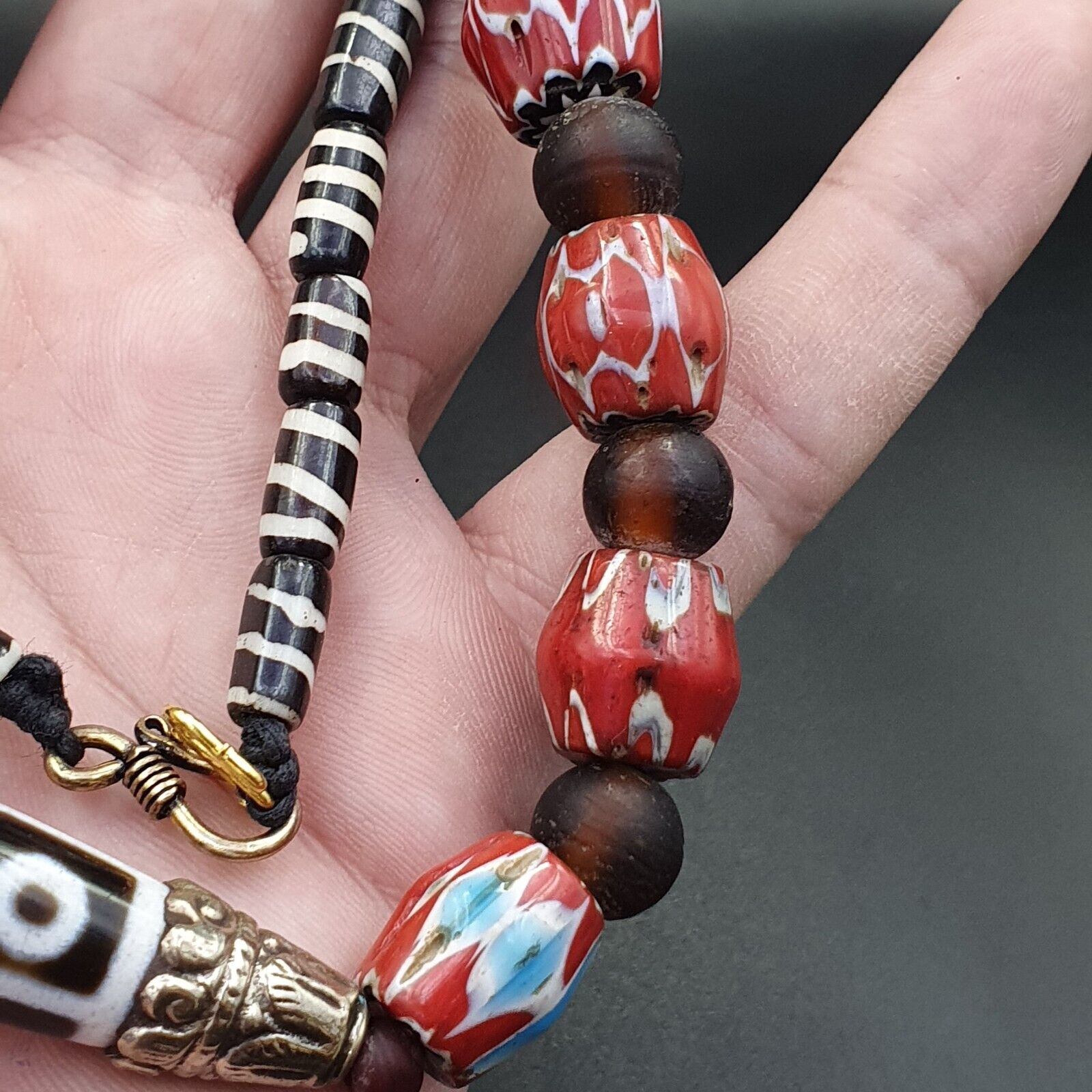 9 falling Eyes Tibetan Silver Nepalese dzi Agate bead pendant Necklace