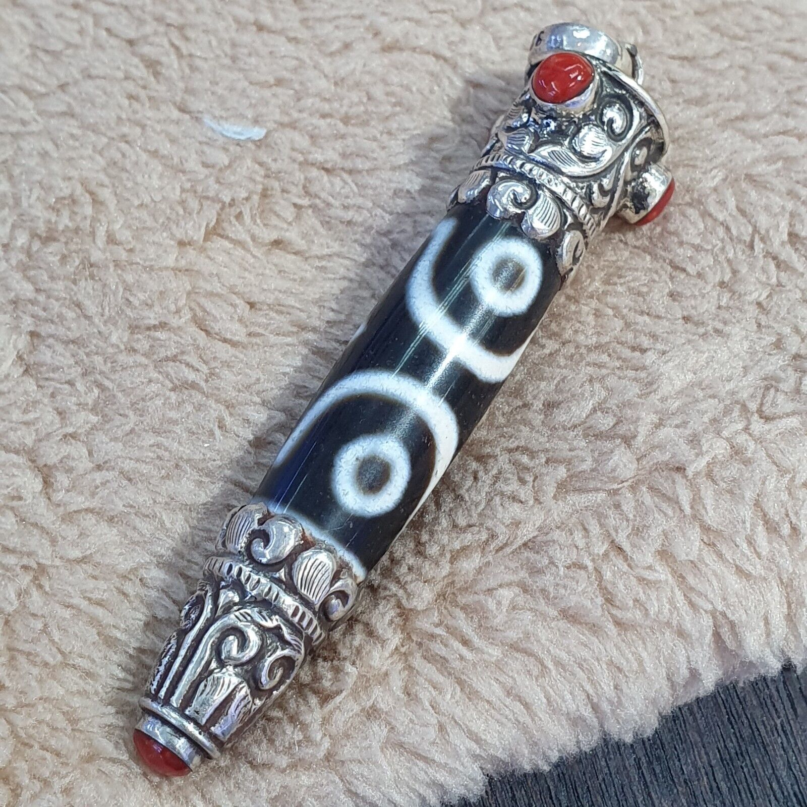 Coral 925 Sterling Silver 3 Eyes Tibetan Nepalese dzi bead Agate pendant