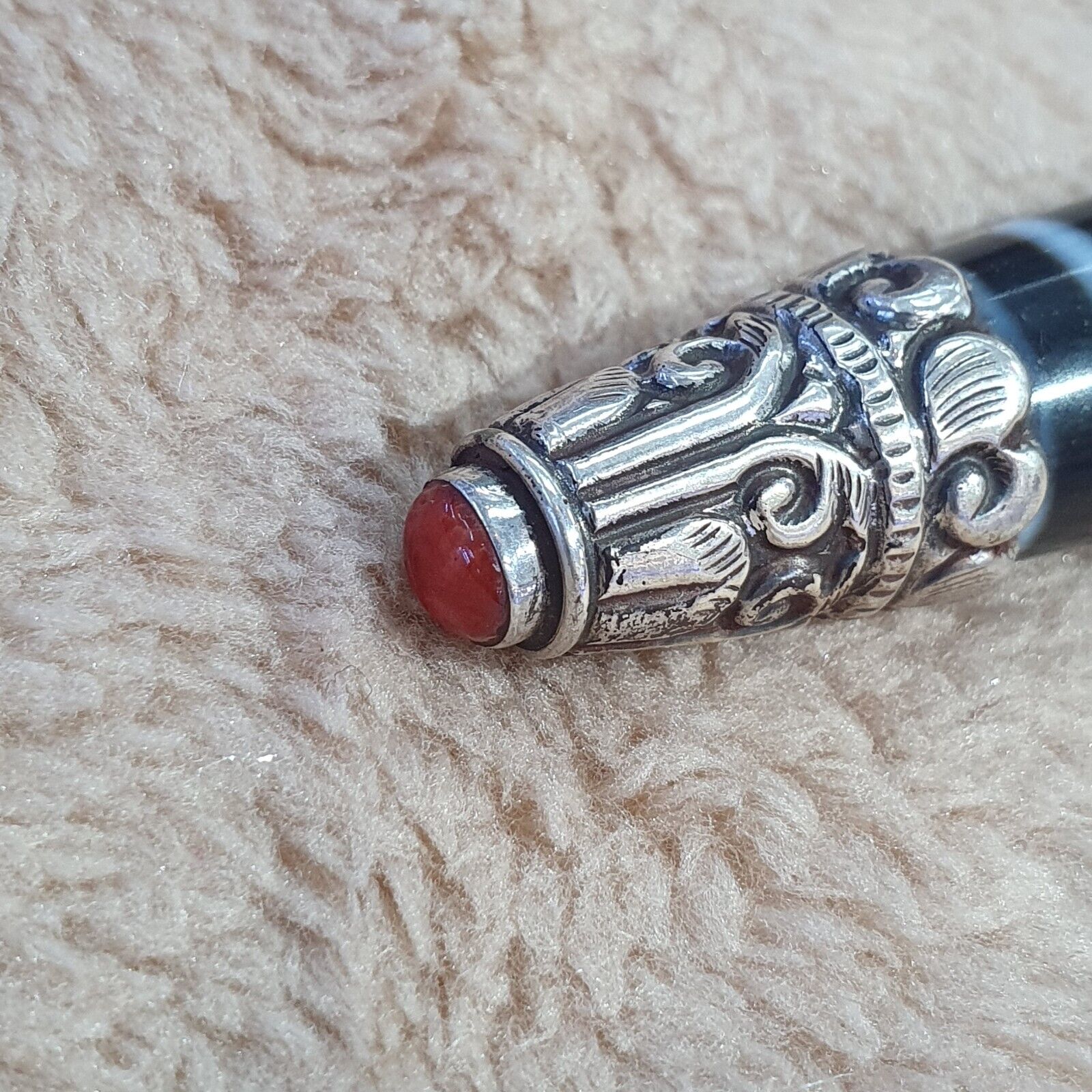 Coral 925 Sterling Silver 3 Eyes Tibetan Nepalese dzi bead Agate pendant