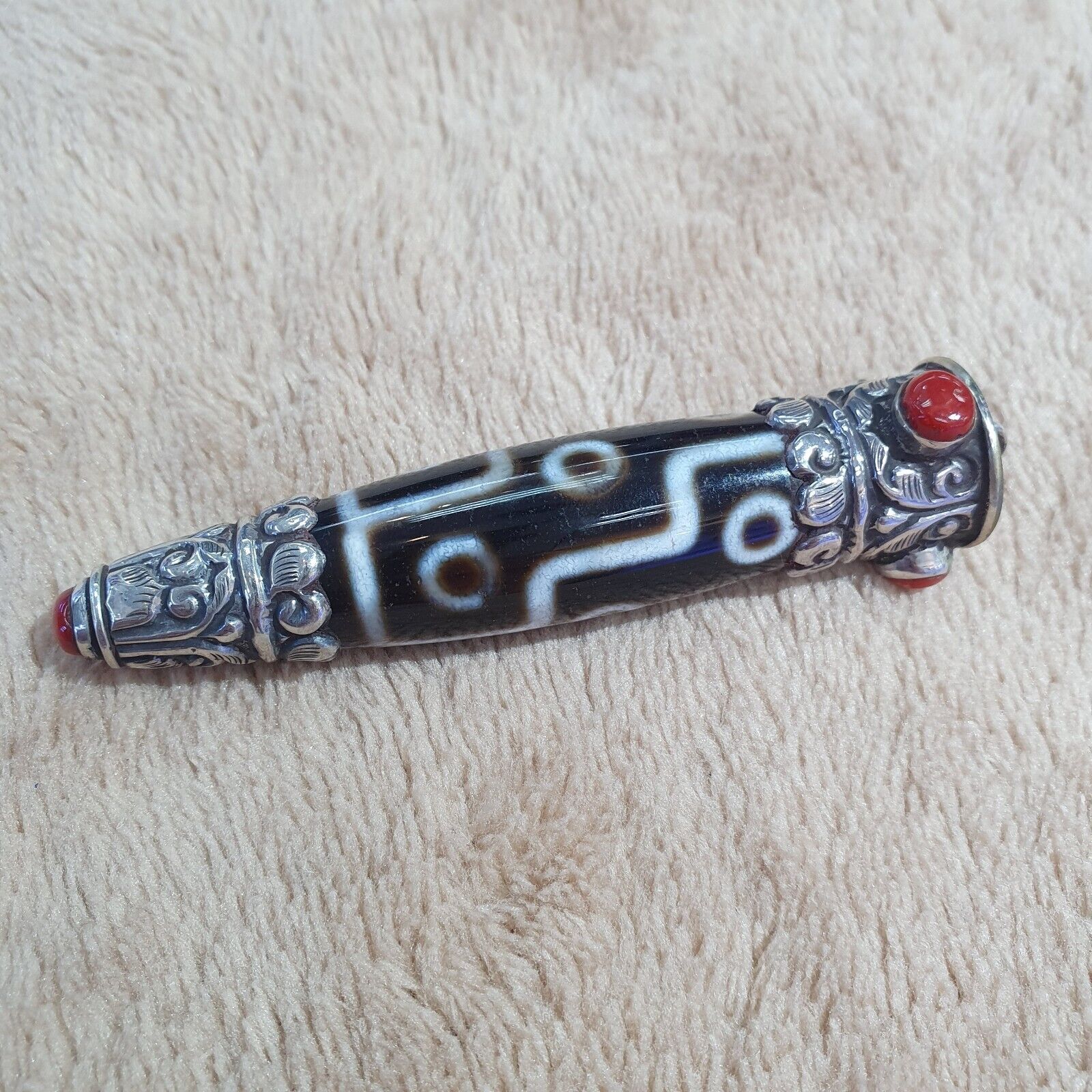 Coral 925 Sterling Silver 9 Eyes Tibetan Nepalese dzi bead Agate pendant