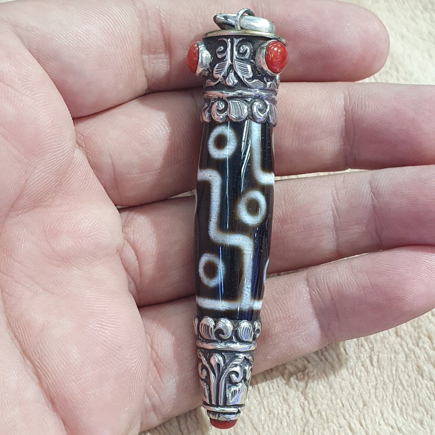Coral 925 Sterling Silver 9 Eyes Tibetan Nepalese dzi bead Agate pendant