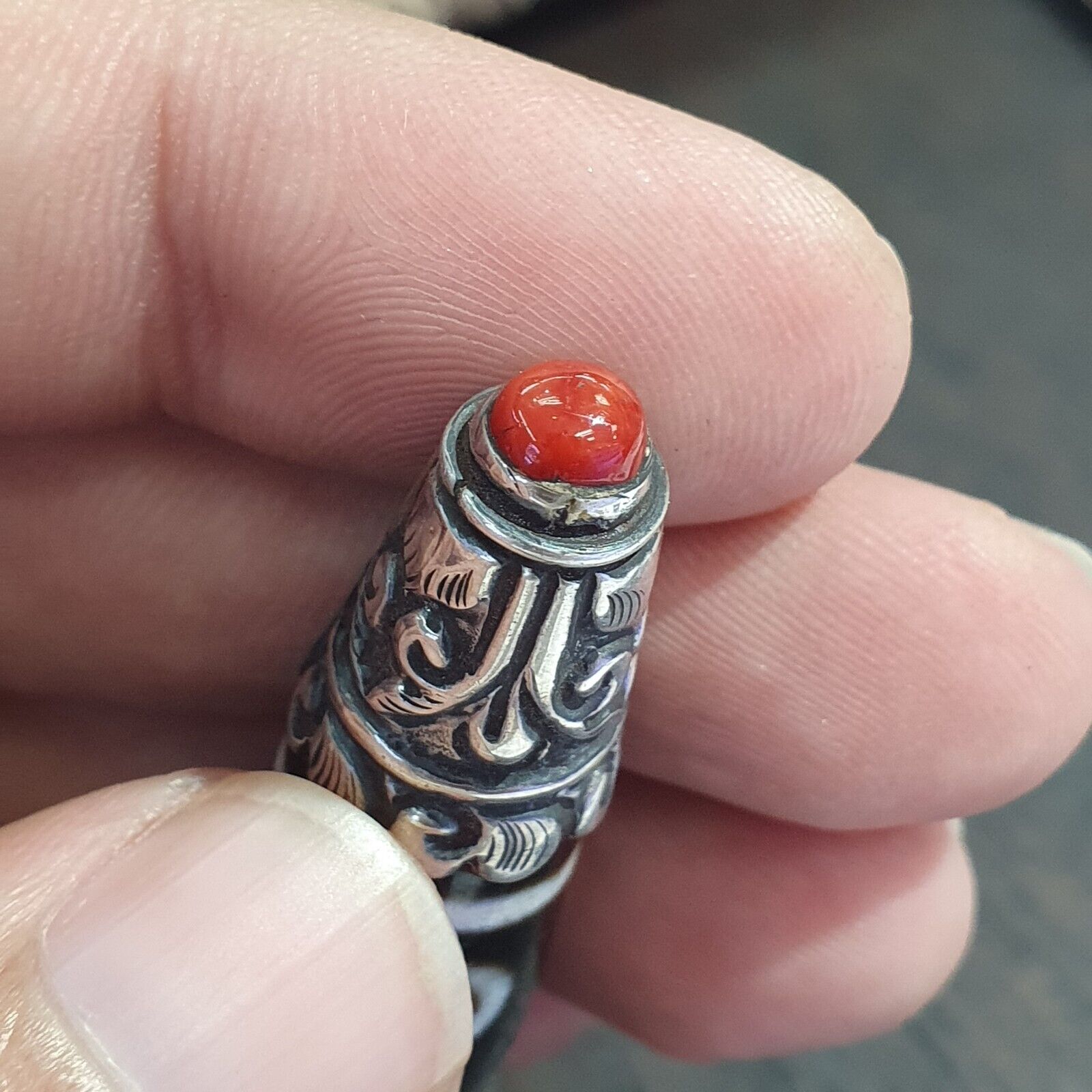 Coral 925 Sterling Silver 9 Eyes Tibetan Nepalese dzi bead Agate pendant