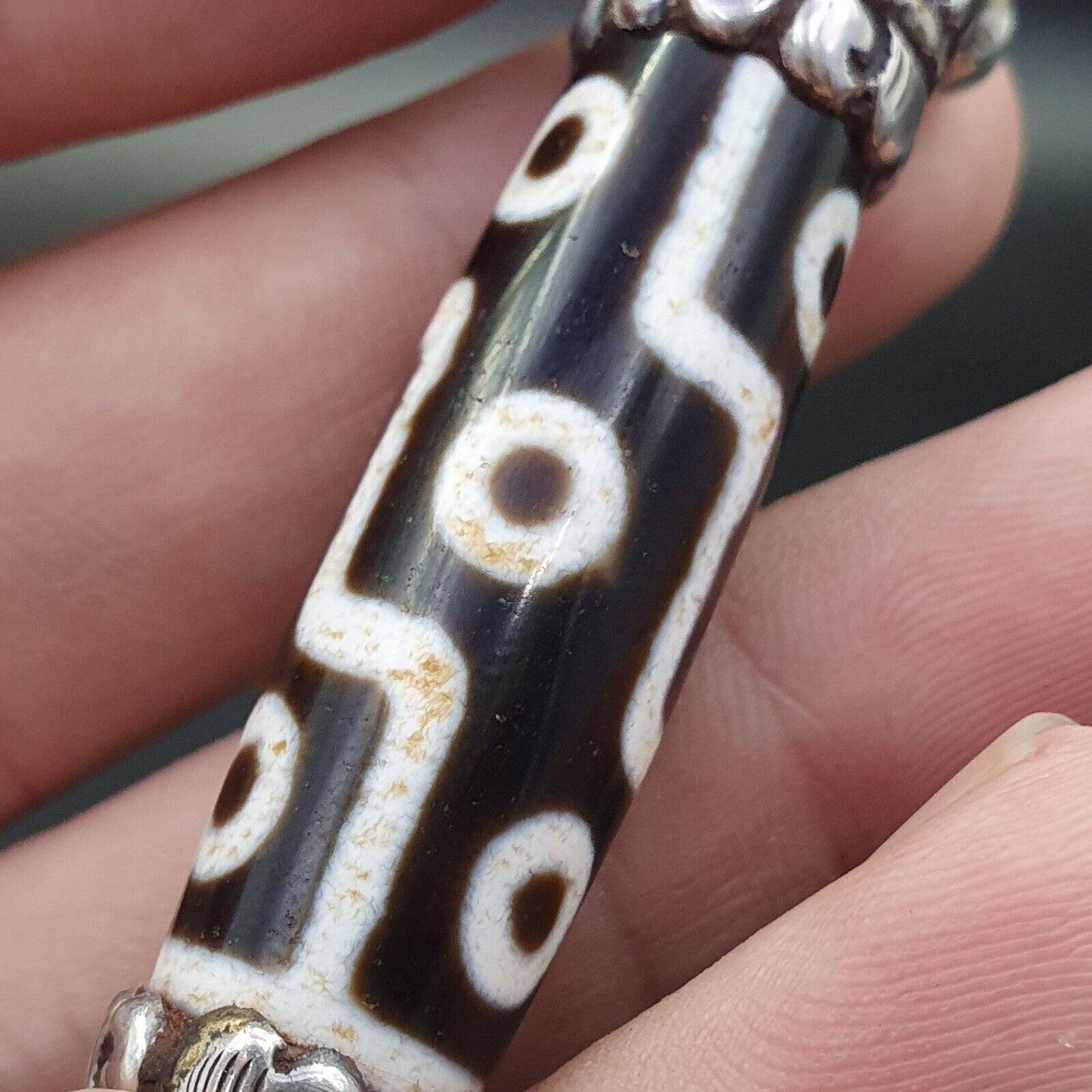 Türkisfarbener 925er-Sterlingsilber-9-Augen-Anhänger aus tibetisch-nepalesischem Dzi-Perlen-Achat