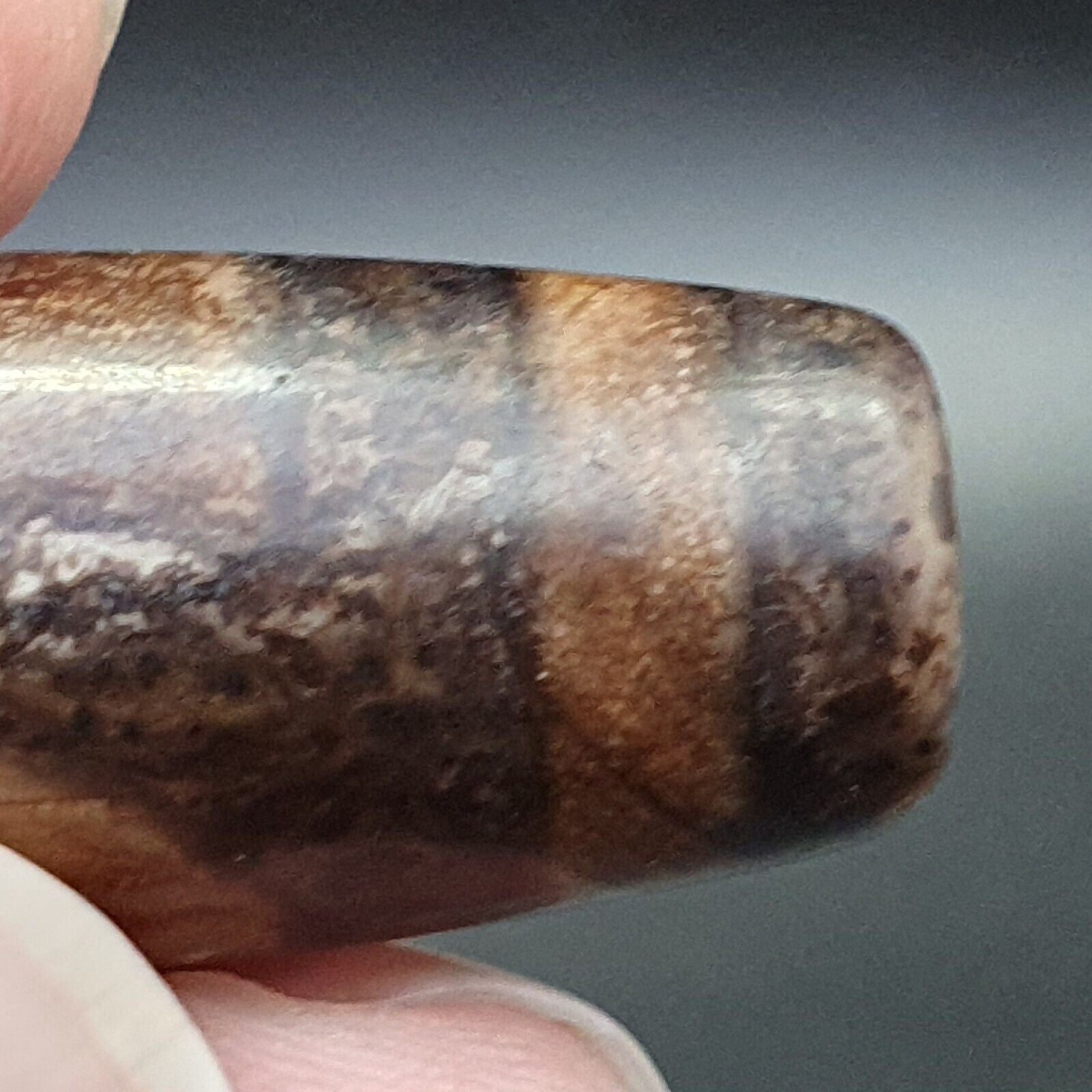 Tibetan Rusted Eyes Agate stone Dzi Bead Amulet BD-25-10