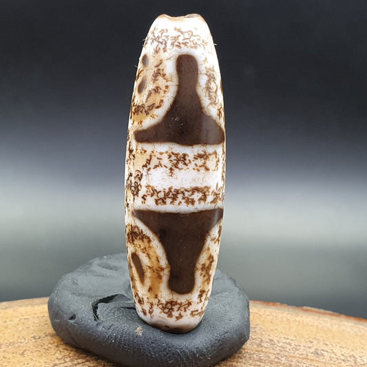 Rare Collectible Tibetan Rusted Eyes Agate stone Dzi Bead Amulet BD-25-2
