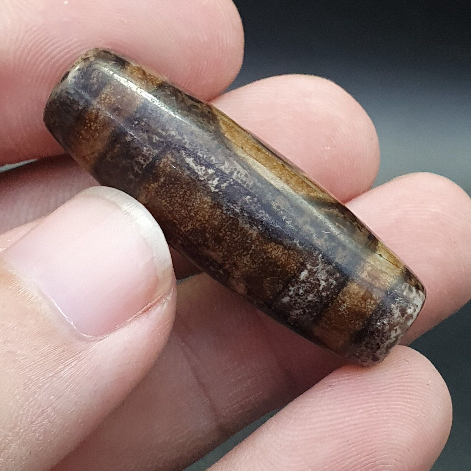 Tibetan Rusted Eyes Agate stone Dzi Bead Amulet BD-25-10