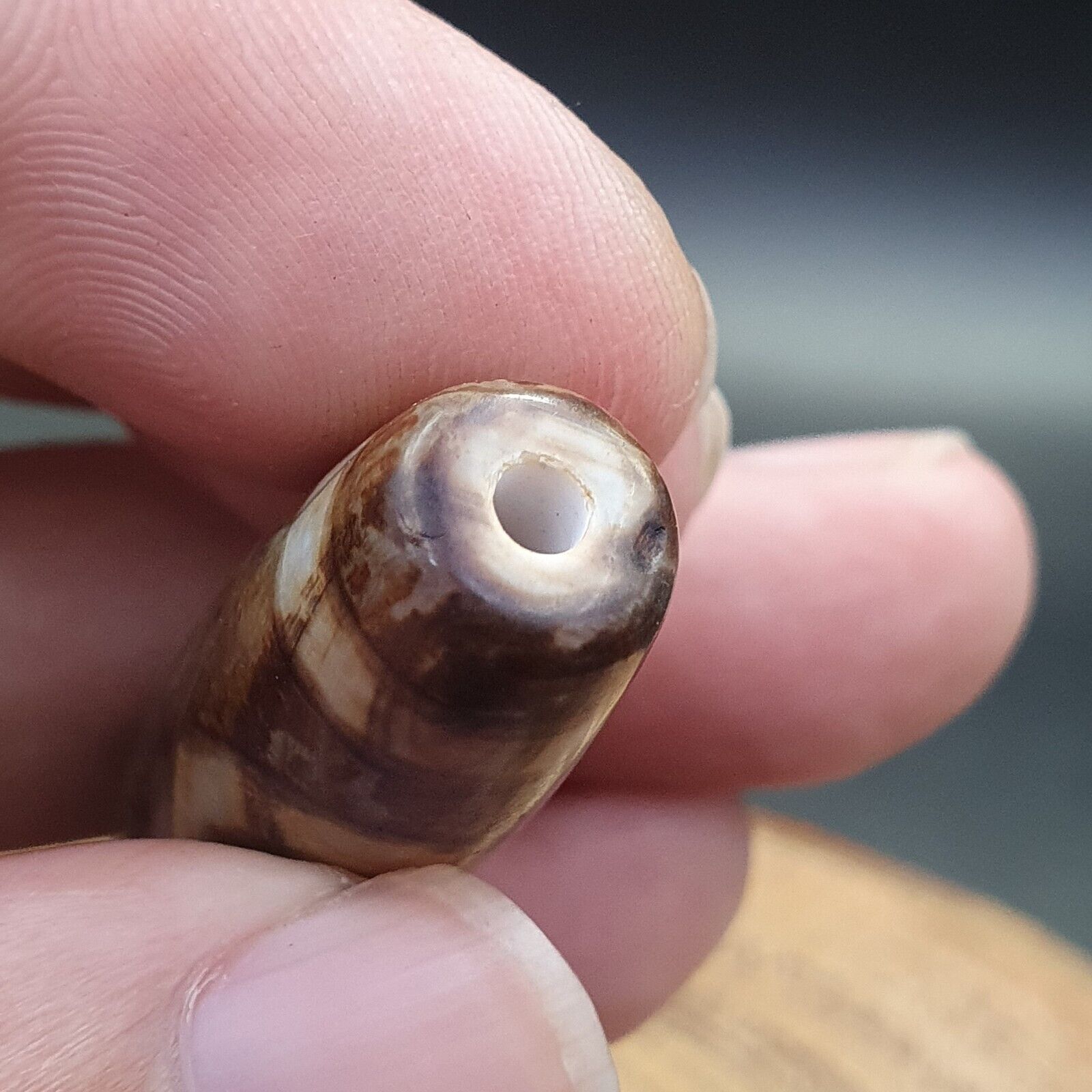 Tibetan Rusted Eyes Agate stone Dzi Bead Amulet BD-25-7