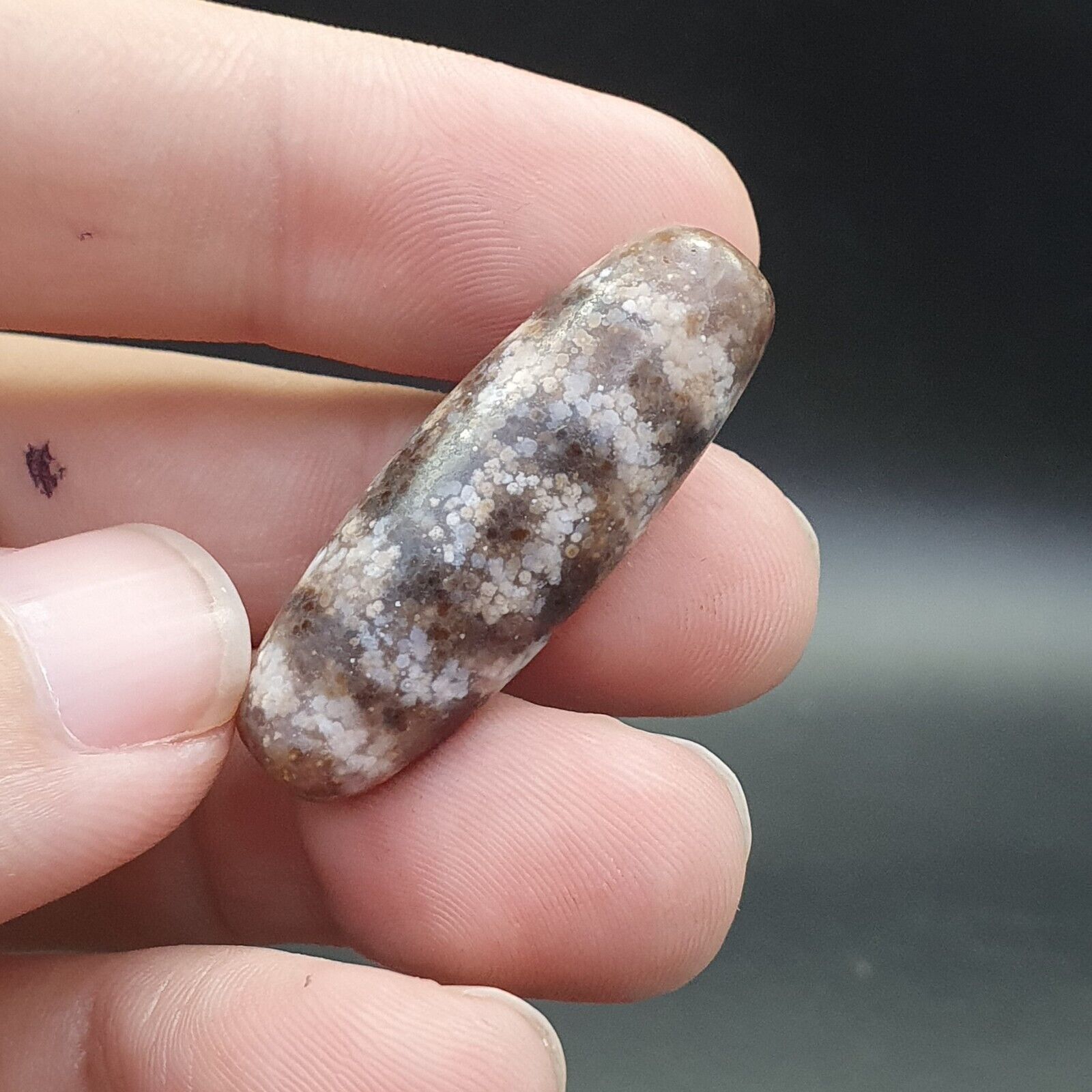 Tibetan Rusted Eyes Agate stone Dzi Bead Amulet BD-25-6