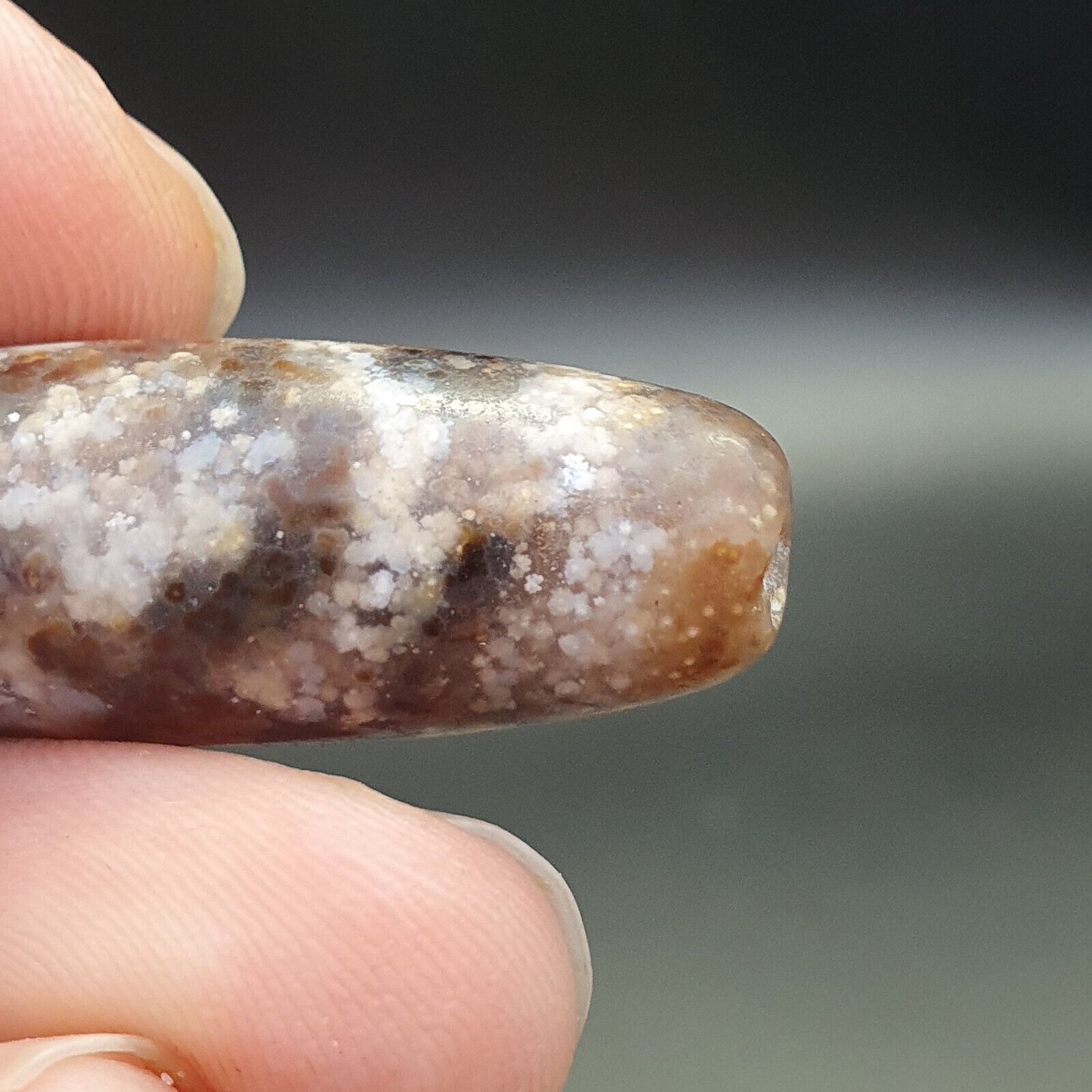 Tibetan Rusted Eyes Agate stone Dzi Bead Amulet BD-25-6