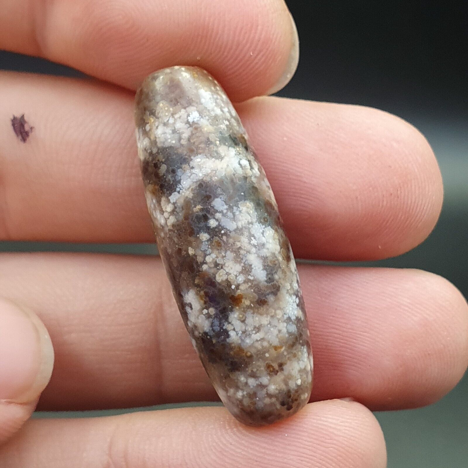 Tibetan Rusted Eyes Agate stone Dzi Bead Amulet BD-25-6