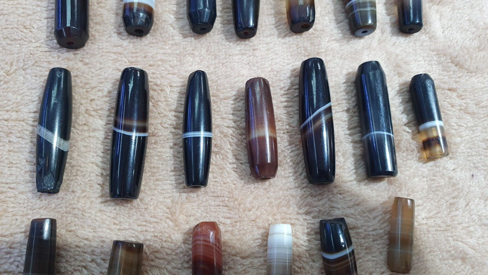Antique Yemeni Agate African trade Agate Beads Lot 34 Pcs