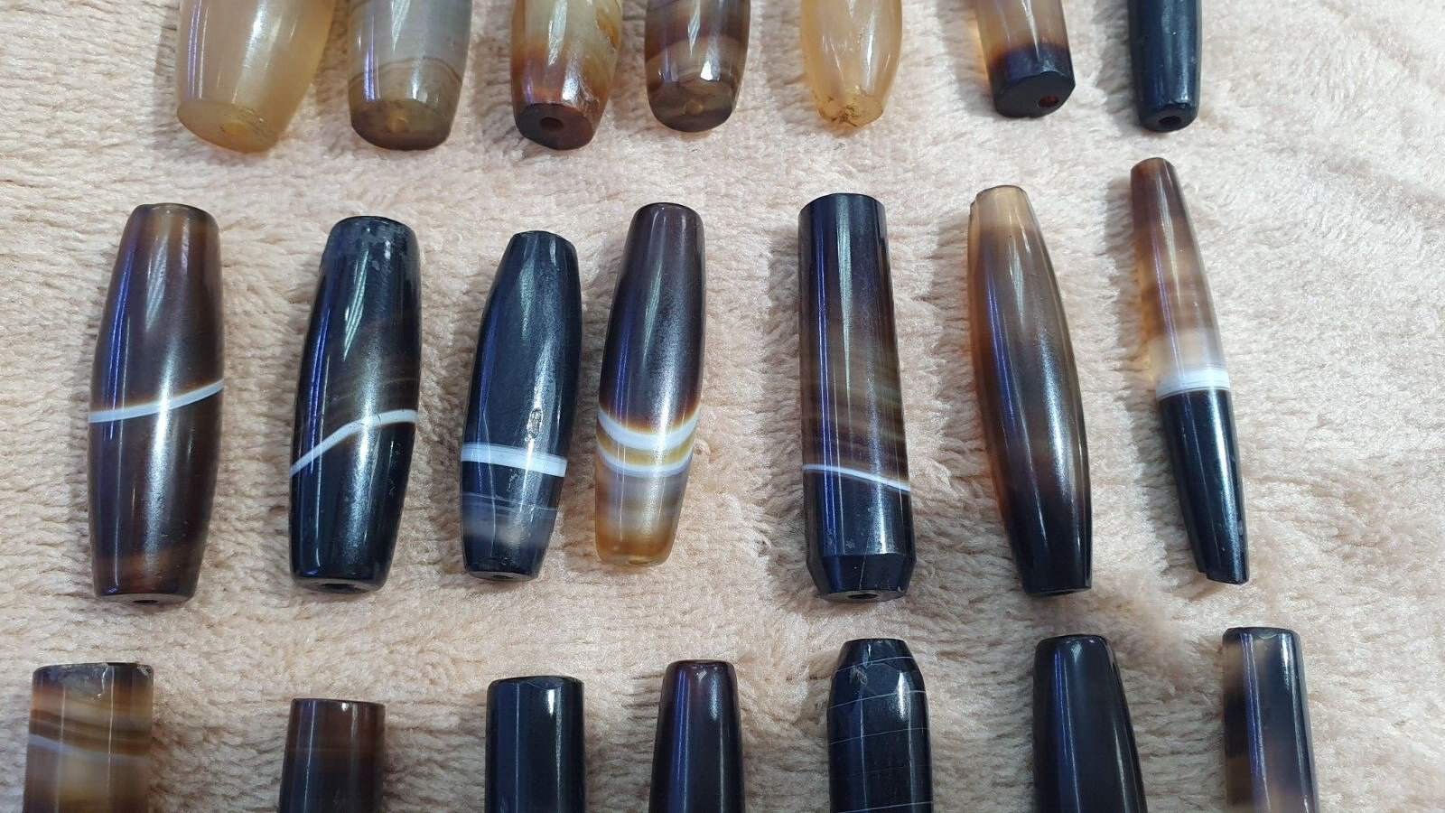 Antique Yemeni Agate African trade Agate Beads Lot 34 Pcs