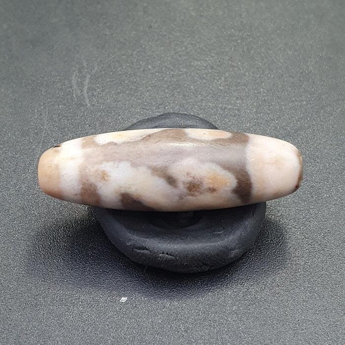 Tibetan Rusted Eyes Agate stone Dzi Bead Amulet BD-25-9