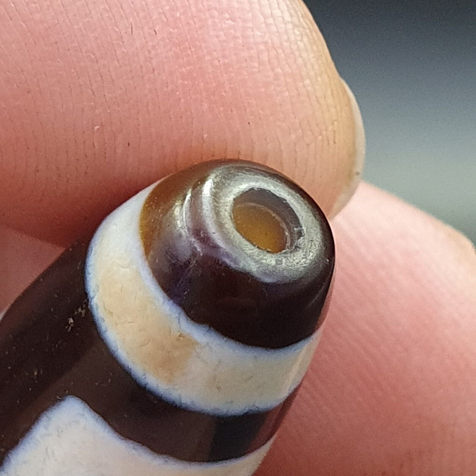 Rare Collectible Tibetan Rusted Eyes Agate stone Dzi Bead Amulet BD-25-4