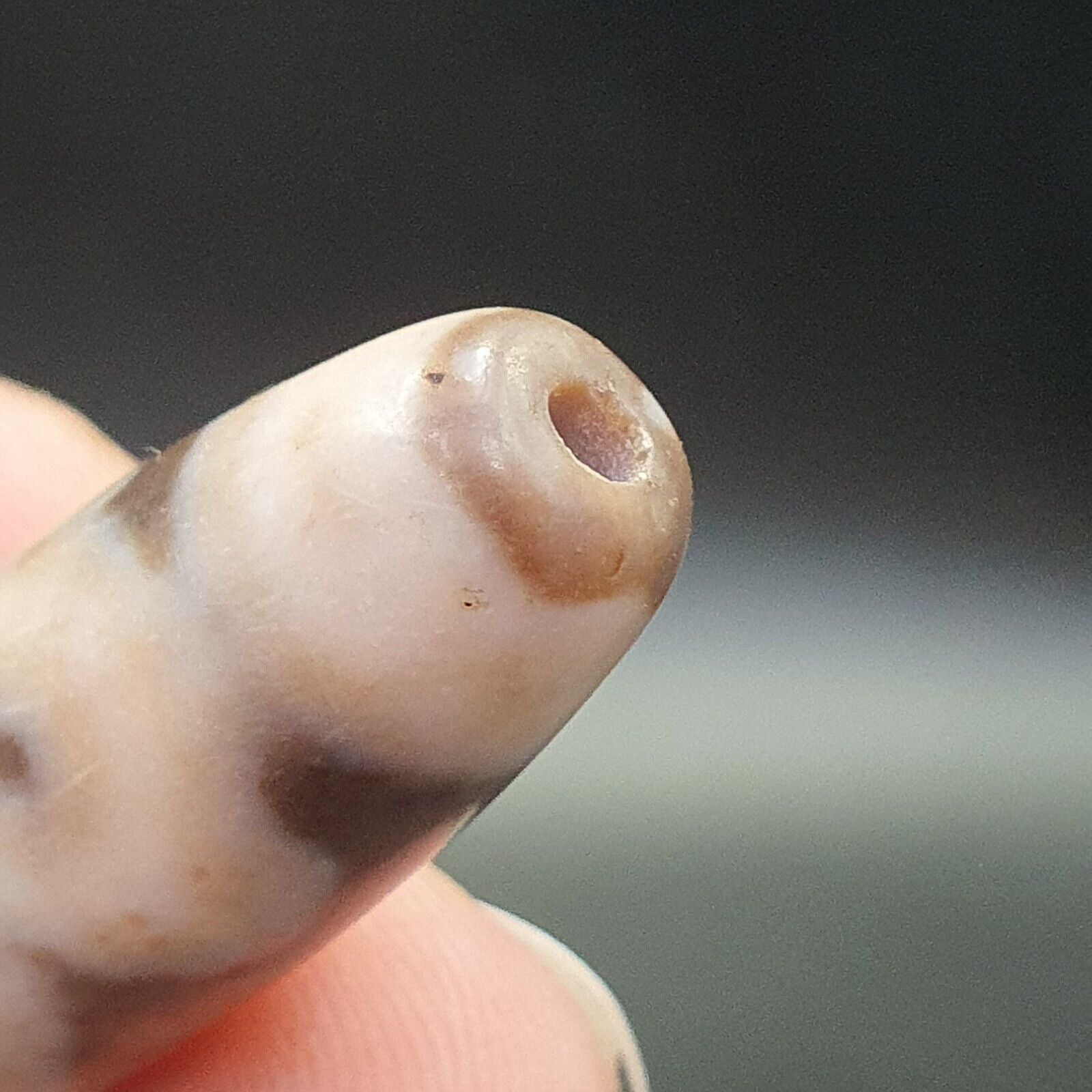Tibetan Rusted Eyes Agate stone Dzi Bead Amulet BD-25-9