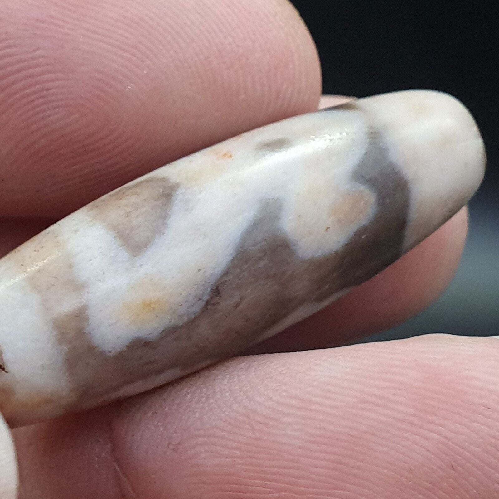 Tibetan Rusted Eyes Agate stone Dzi Bead Amulet BD-25-9