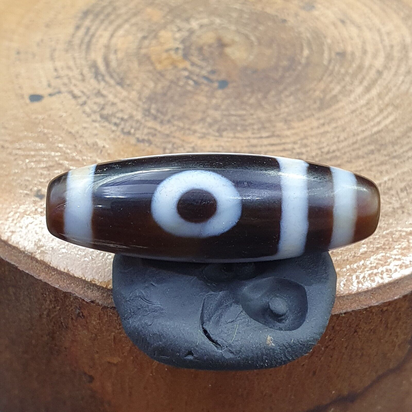 Rare Collectible Tibetan Rusted Eyes Agate stone Dzi Bead Amulet BD-25-4