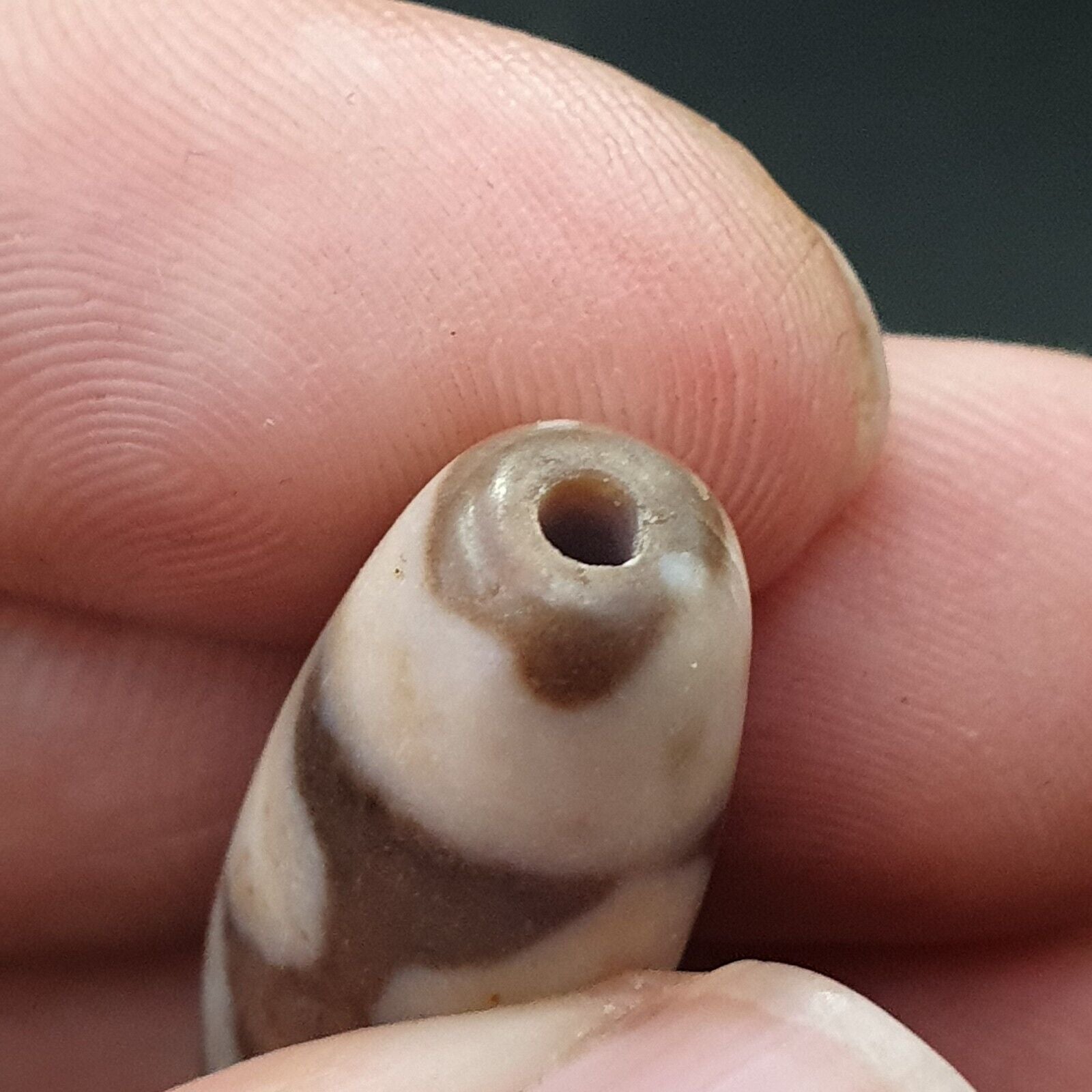 Tibetan Rusted Eyes Agate stone Dzi Bead Amulet BD-25-9