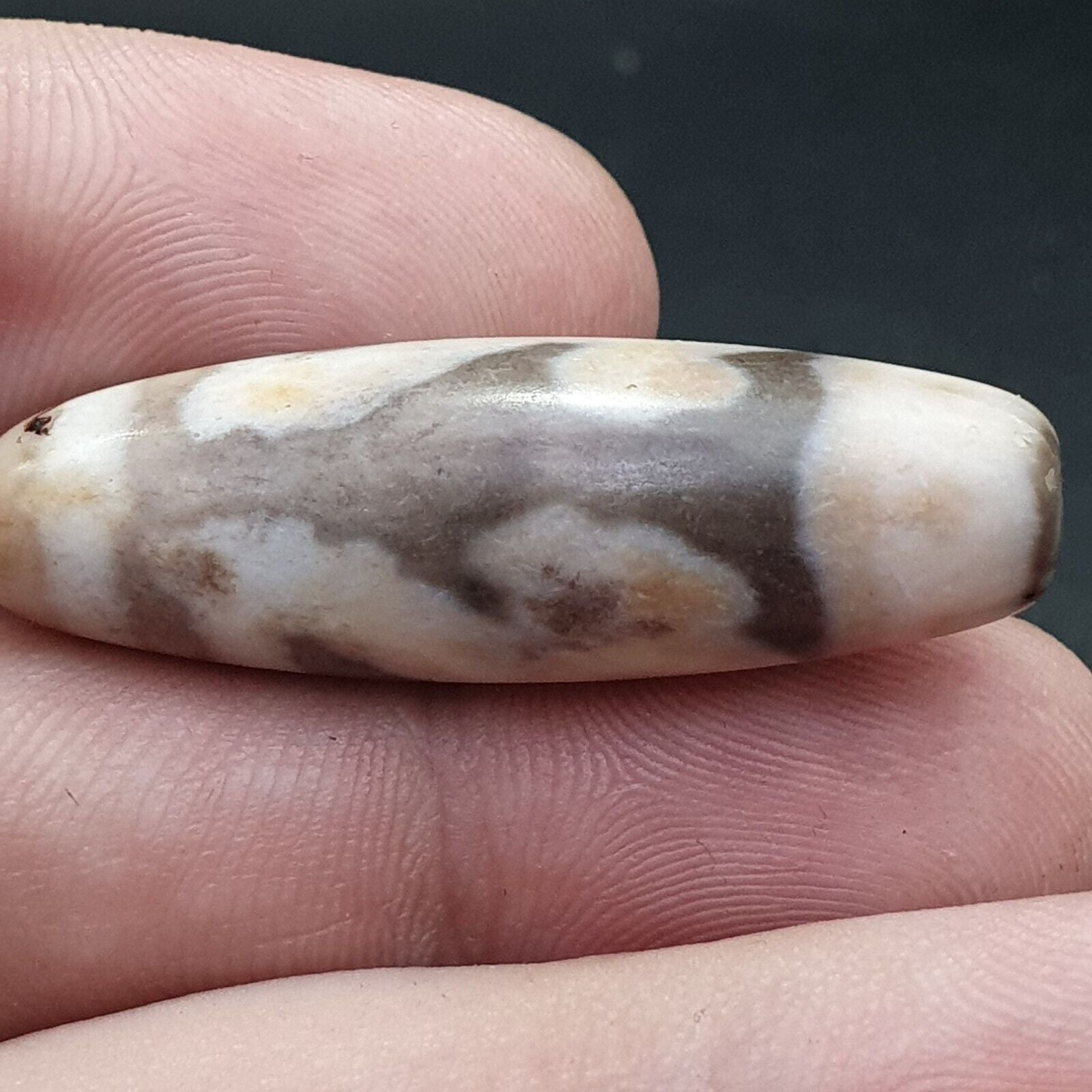 Tibetan Rusted Eyes Agate stone Dzi Bead Amulet BD-25-9