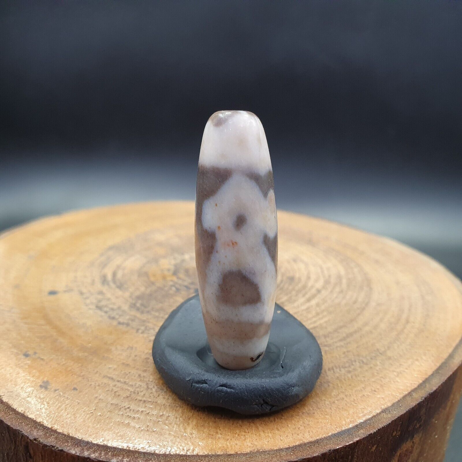 Tibetan Rusted Eyes Agate stone Dzi Bead Amulet BD-25-9