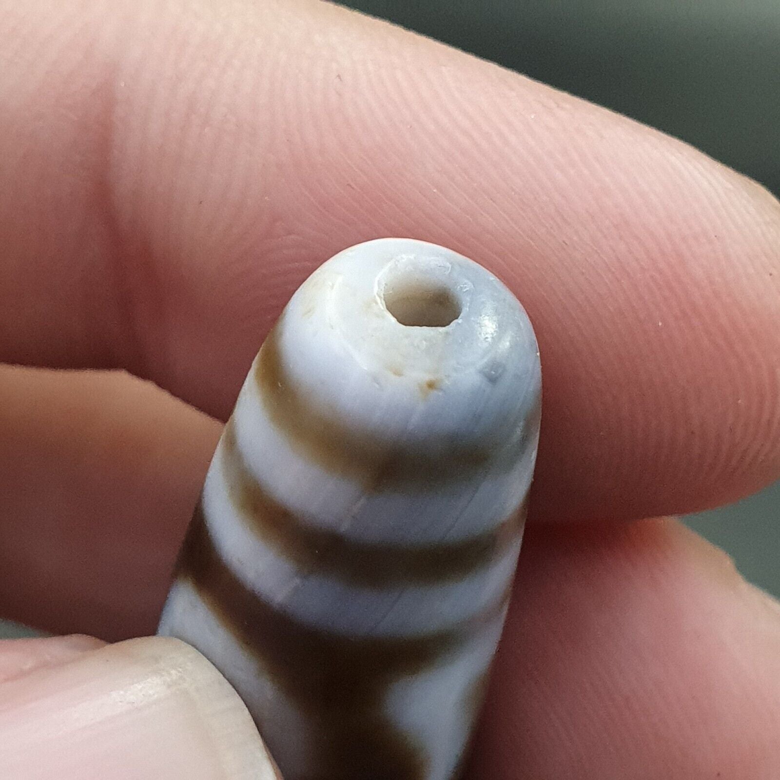 Tibetan 5 Eyes Agate stone Dzi Bead Amulet AG-1