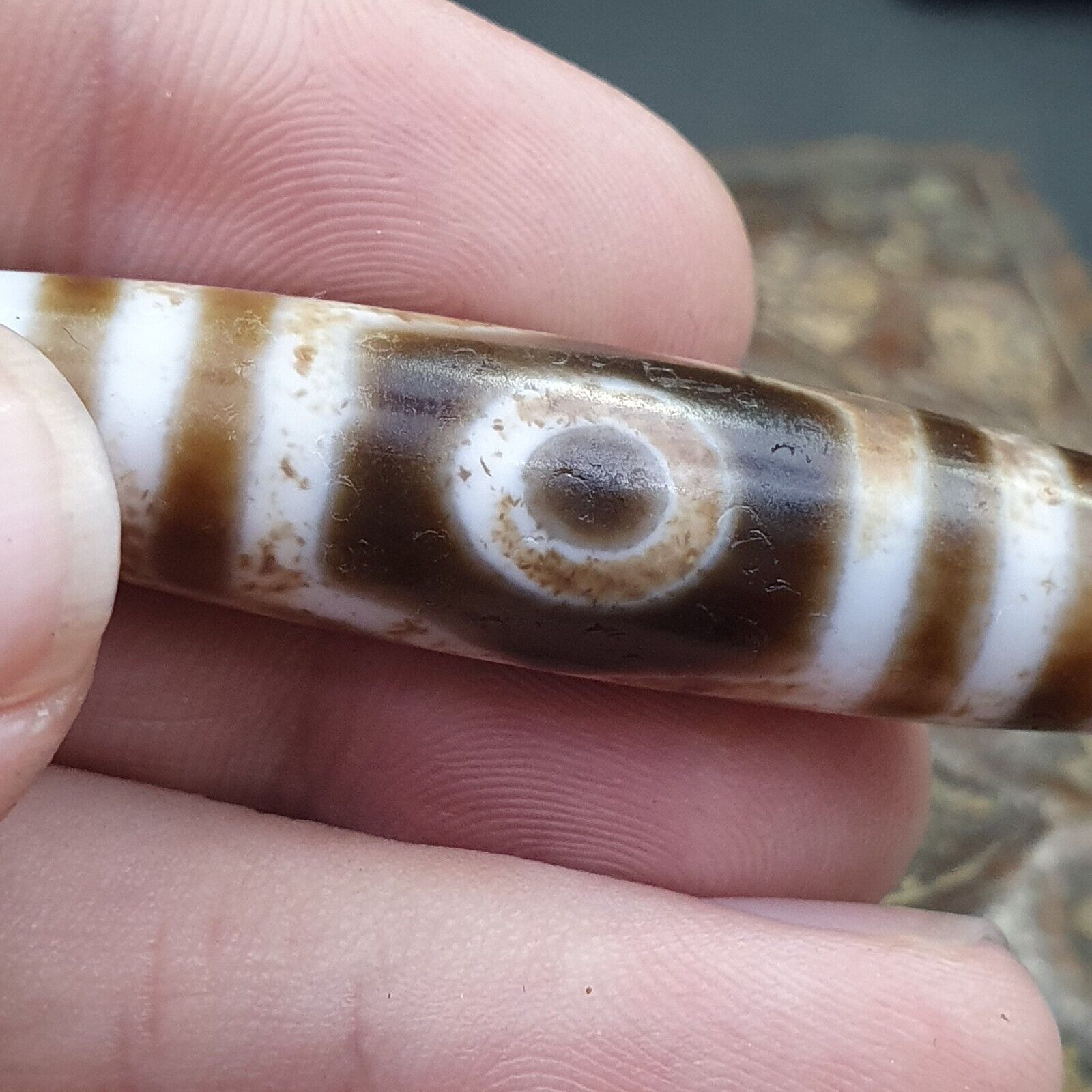 Tibetan 3 Eyes in Eyes Agate stone Dzi Bead Amulet AG-2