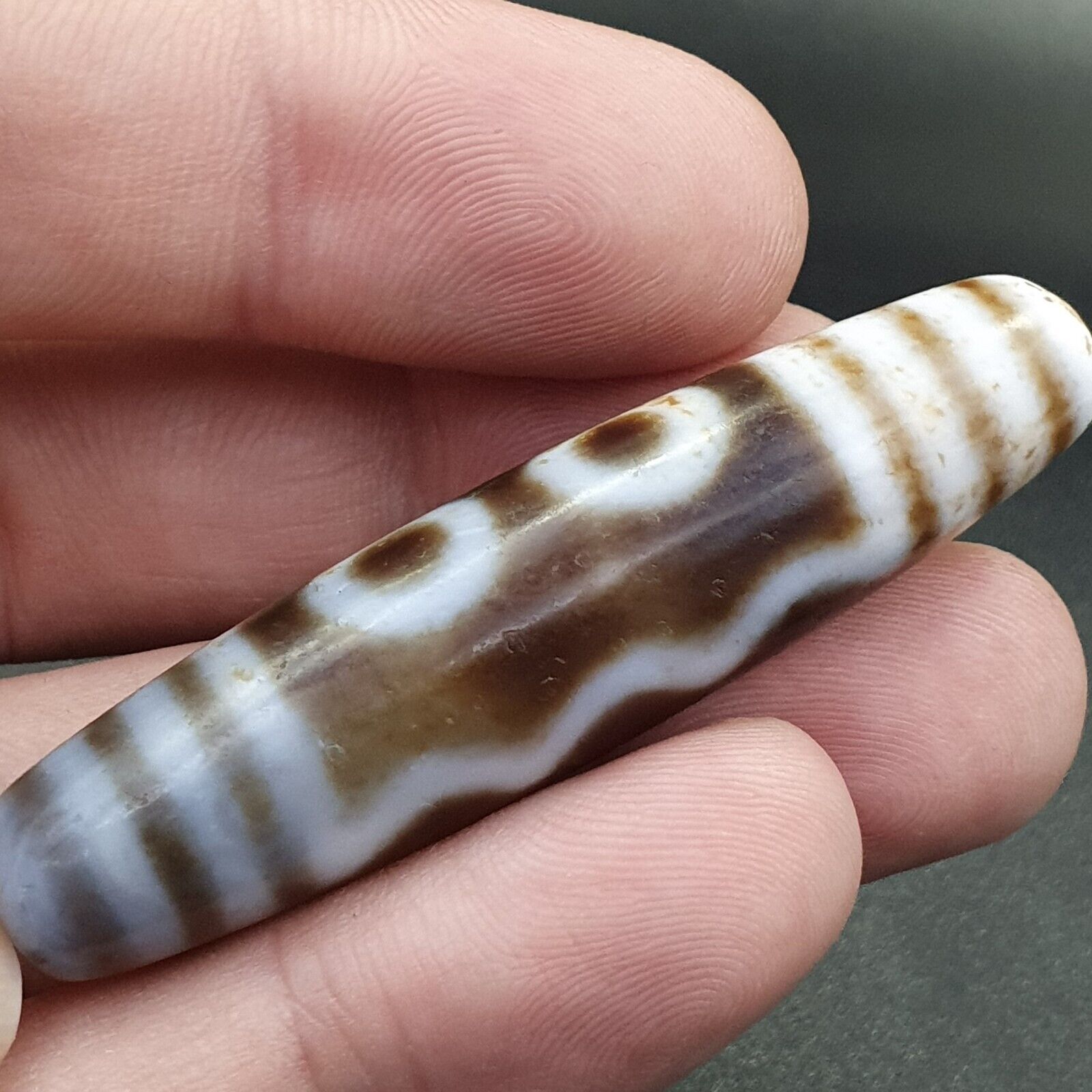 Tibetan 5 Eyes Agate stone Dzi Bead Amulet AG-1