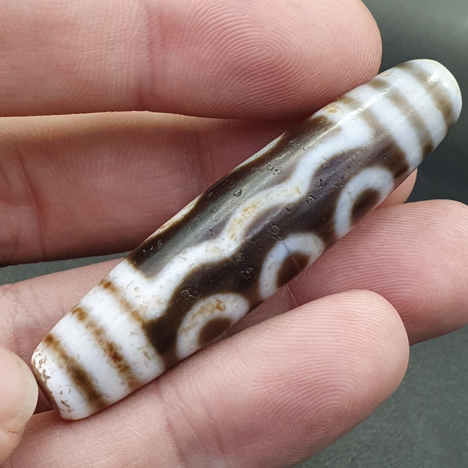 Tibetan 5 Eyes Agate stone Dzi Bead Amulet AG-1