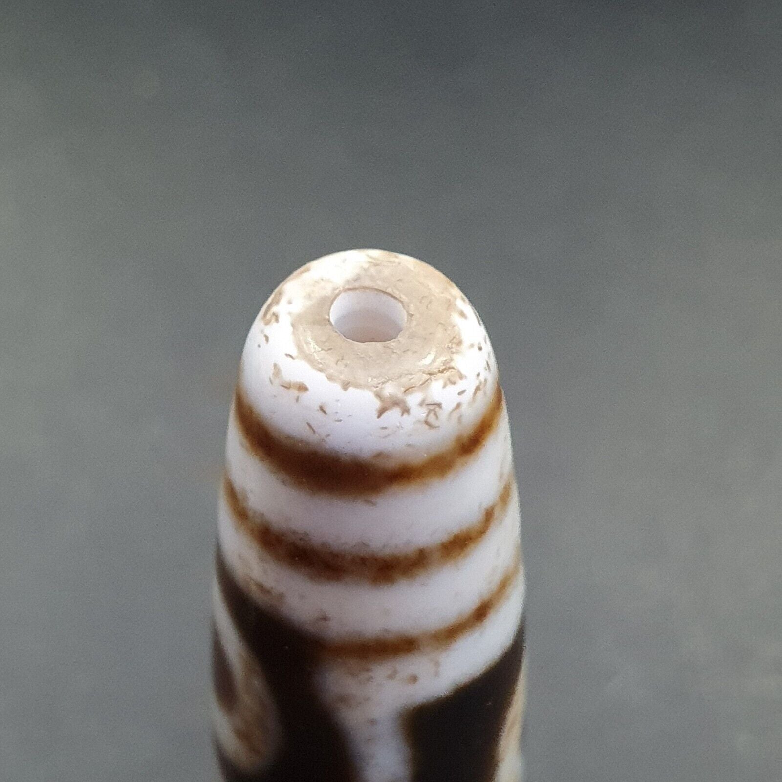 Tibetan 5 Eyes Agate stone Dzi Bead Amulet AG-1