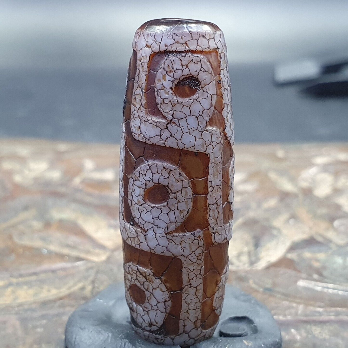 Tibetisches 9-Augen-in-Augen-Achatstein-Dzi-Perlenamulett AG-3 