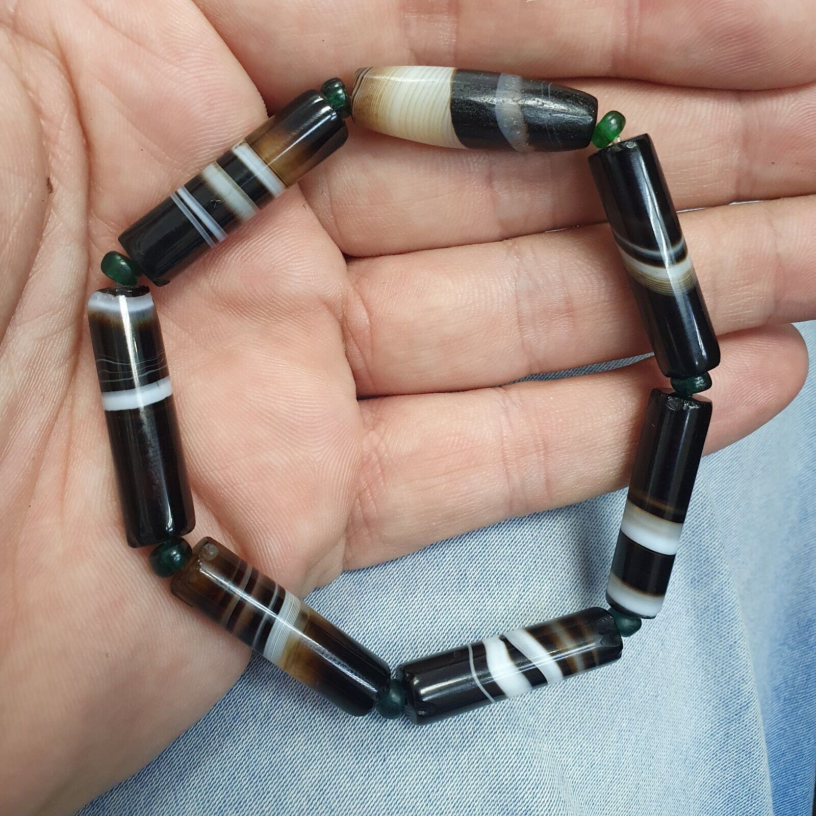 Lot 7 Antique Old Yemeni Agate Natural Rare pattern Banded Agate Bead  BDB6