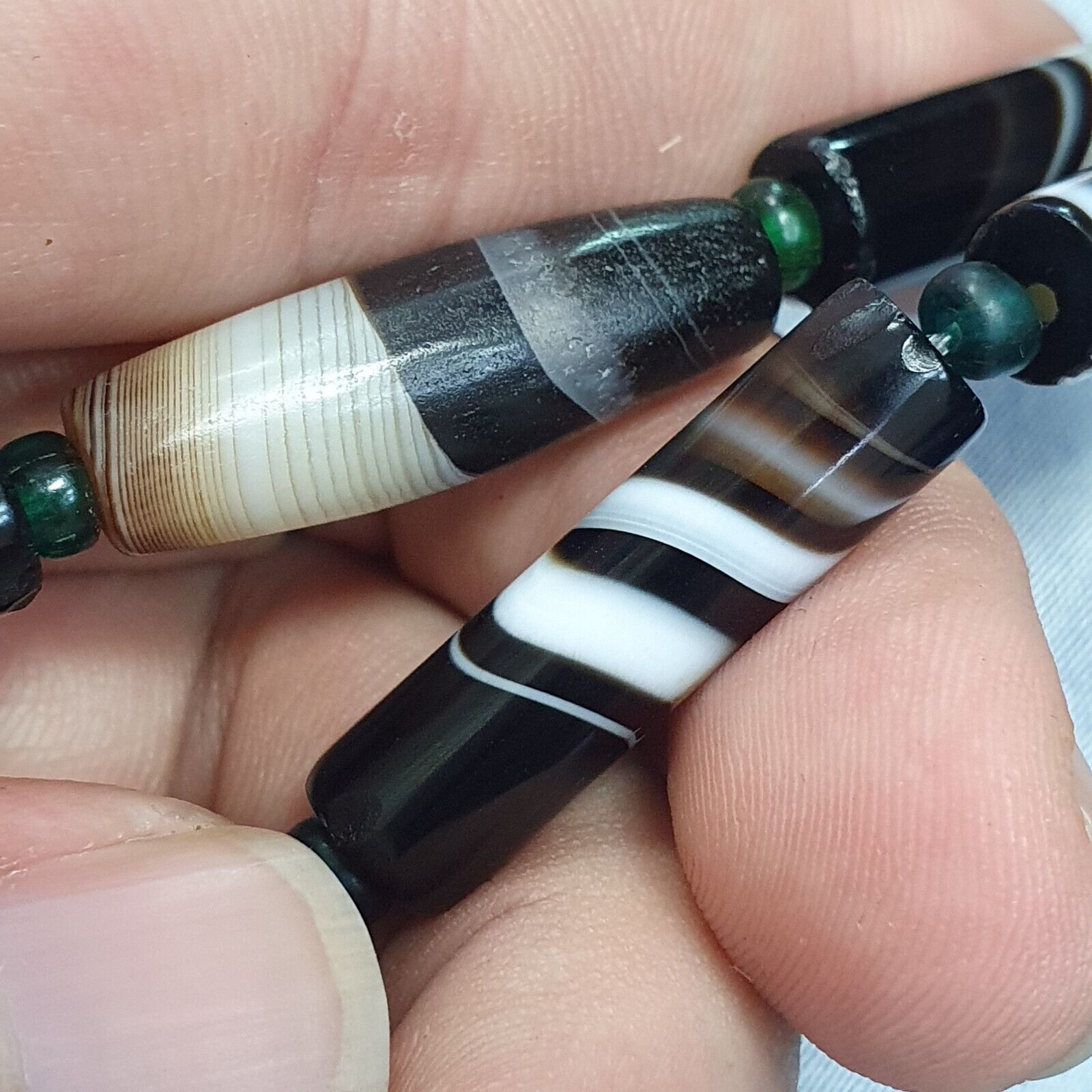 Lot 7 Antique Old Yemeni Agate Natural Rare pattern Banded Agate Bead  BDB6
