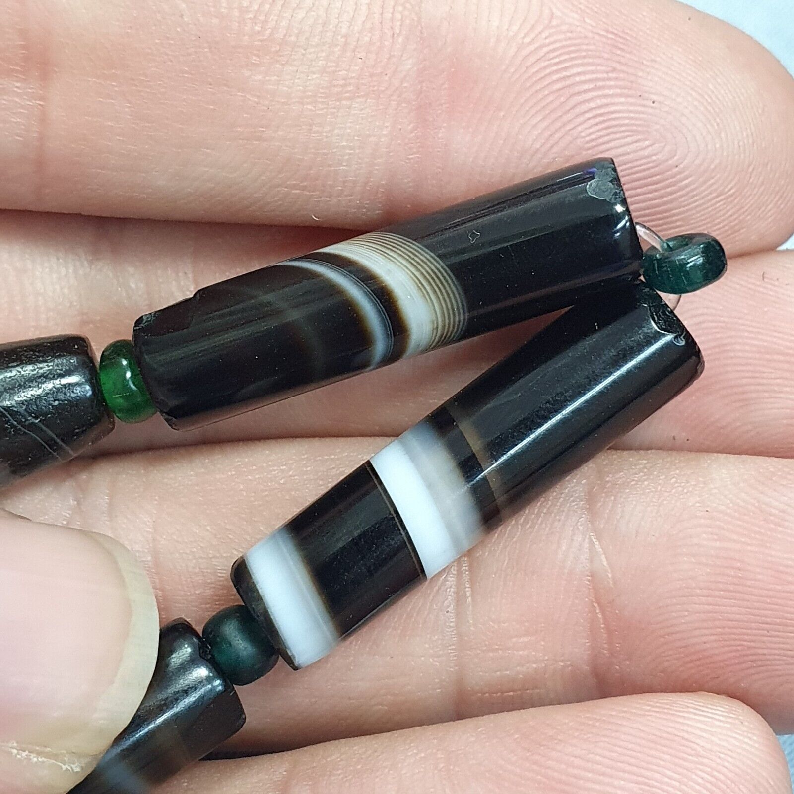 Lot 7 Antique Old Yemeni Agate Natural Rare pattern Banded Agate Bead  BDB6