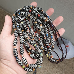 Vintage Venerano ART Fancy Feather Beads 20x10MM Black GLASS BEADS Necklace