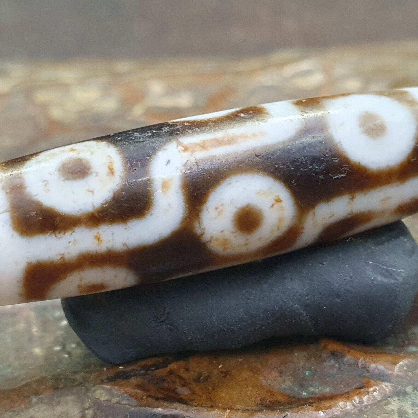 9 Augen tibetische Dzi-Perle, altes Amulett, antiker Achat, Tibet-Gzi-Anhänger
