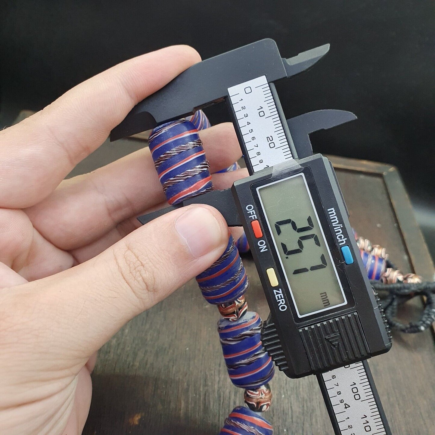 復古非洲風格藍色玻璃東陵花式玻璃珠串珠項鍊