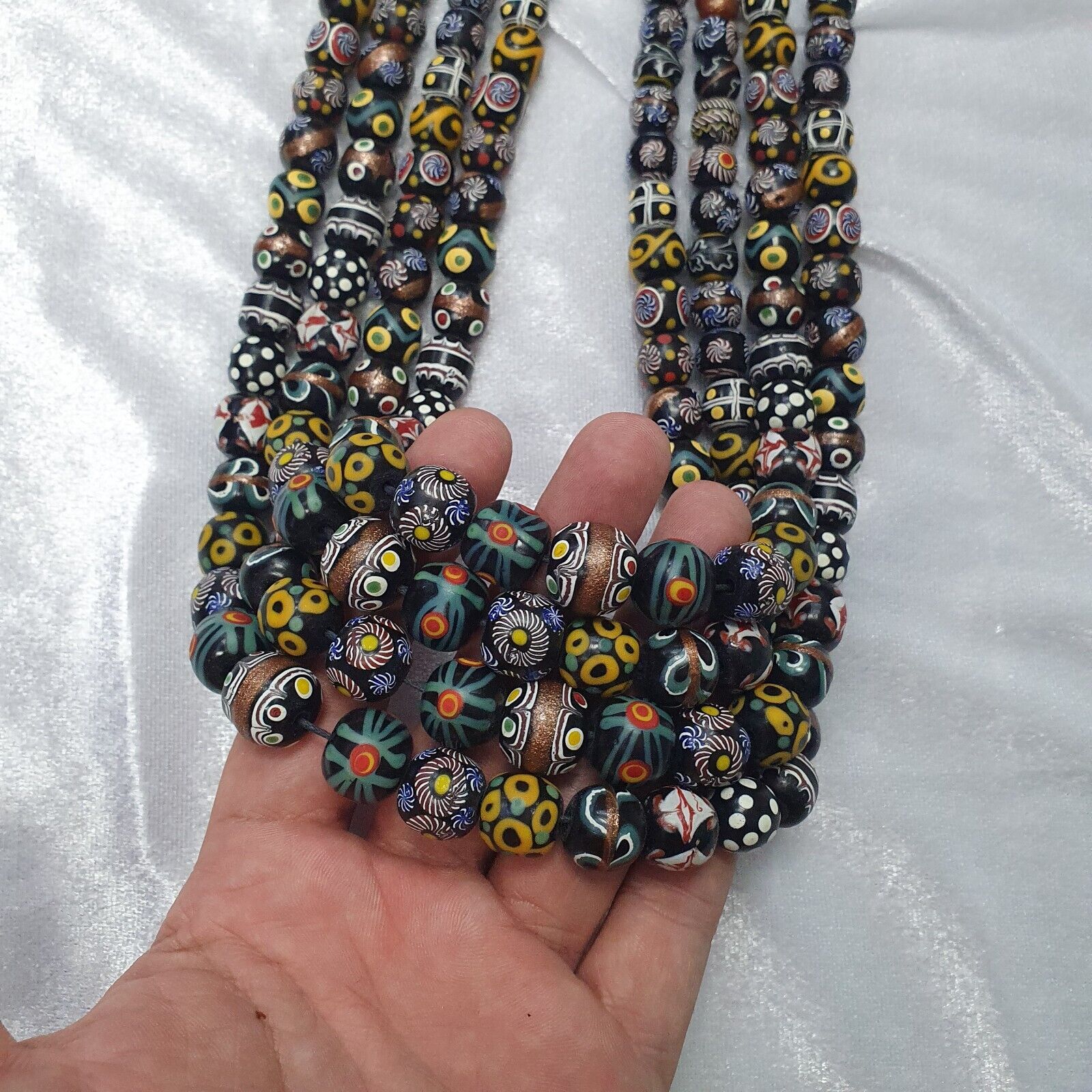 Vintage ausgefallene Handelsperlen im venezianischen Stil | LANGER STRANG
